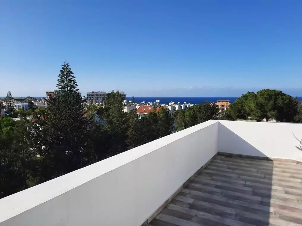Villa 265m² in Cyprus, Kyrenia. Priced at 369000€ rent photo-11