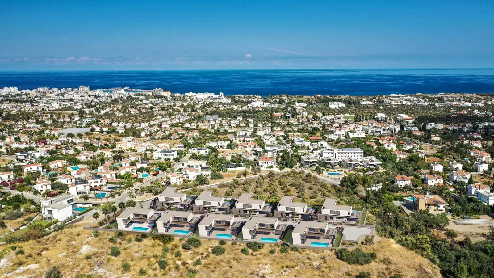 Villa 354m² in Cyprus, Kyrenia. Priced at 1130000€ rent photo-8