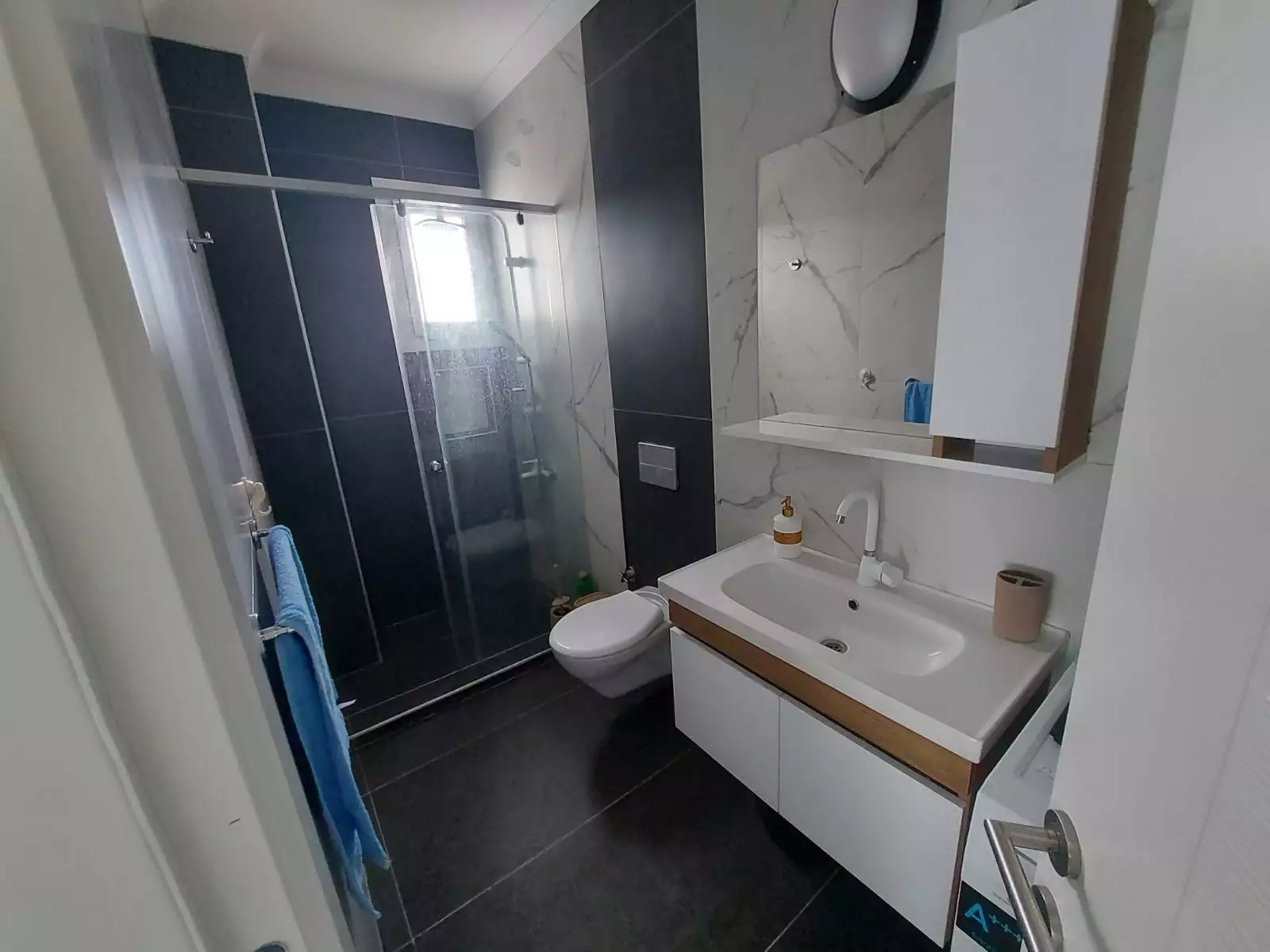 Flat 80m² in Cyprus, Caraolanol. Priced at 150000€ rent photo-8