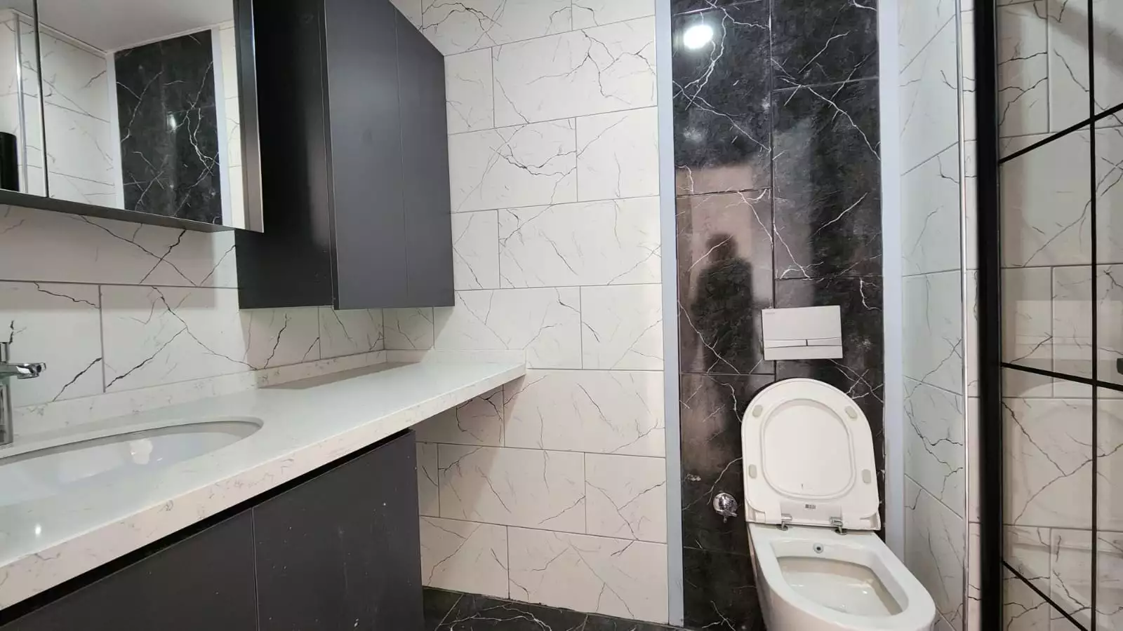 Flat 125m² in Turkey, Mahmutlar. Priced at 147000€ rent photo-17