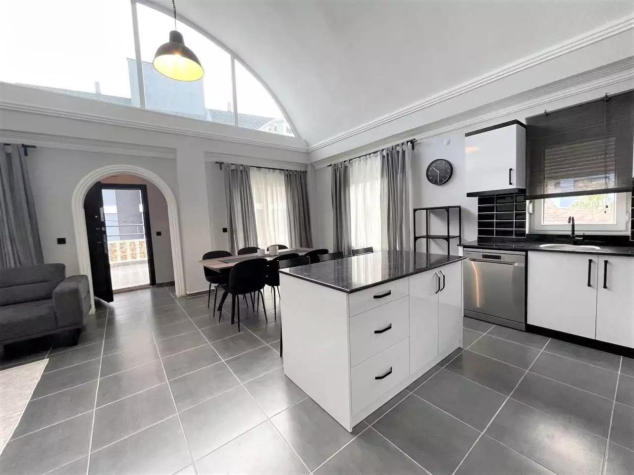 Villa 140m² in Turkey, Kargicak. Priced at 242000€ rent photo-5