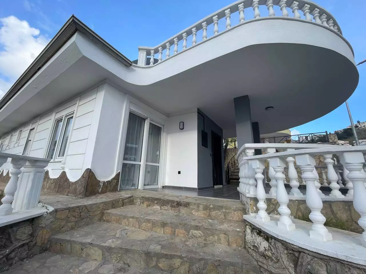 Villa 140m² in Turkey, Kargicak. Priced at 242000€ rent photo-28