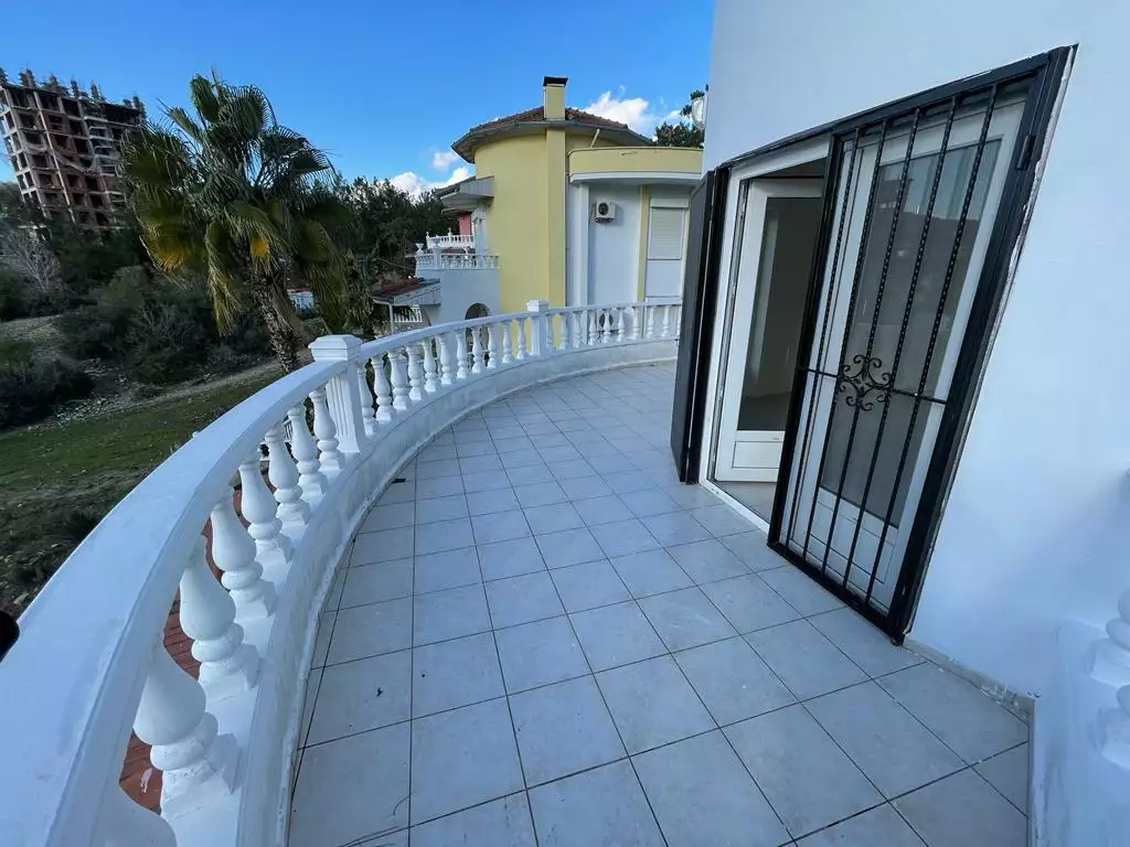 Villa 220m² in Turkey, Avsallar. Priced at 198000€ rent photo-30