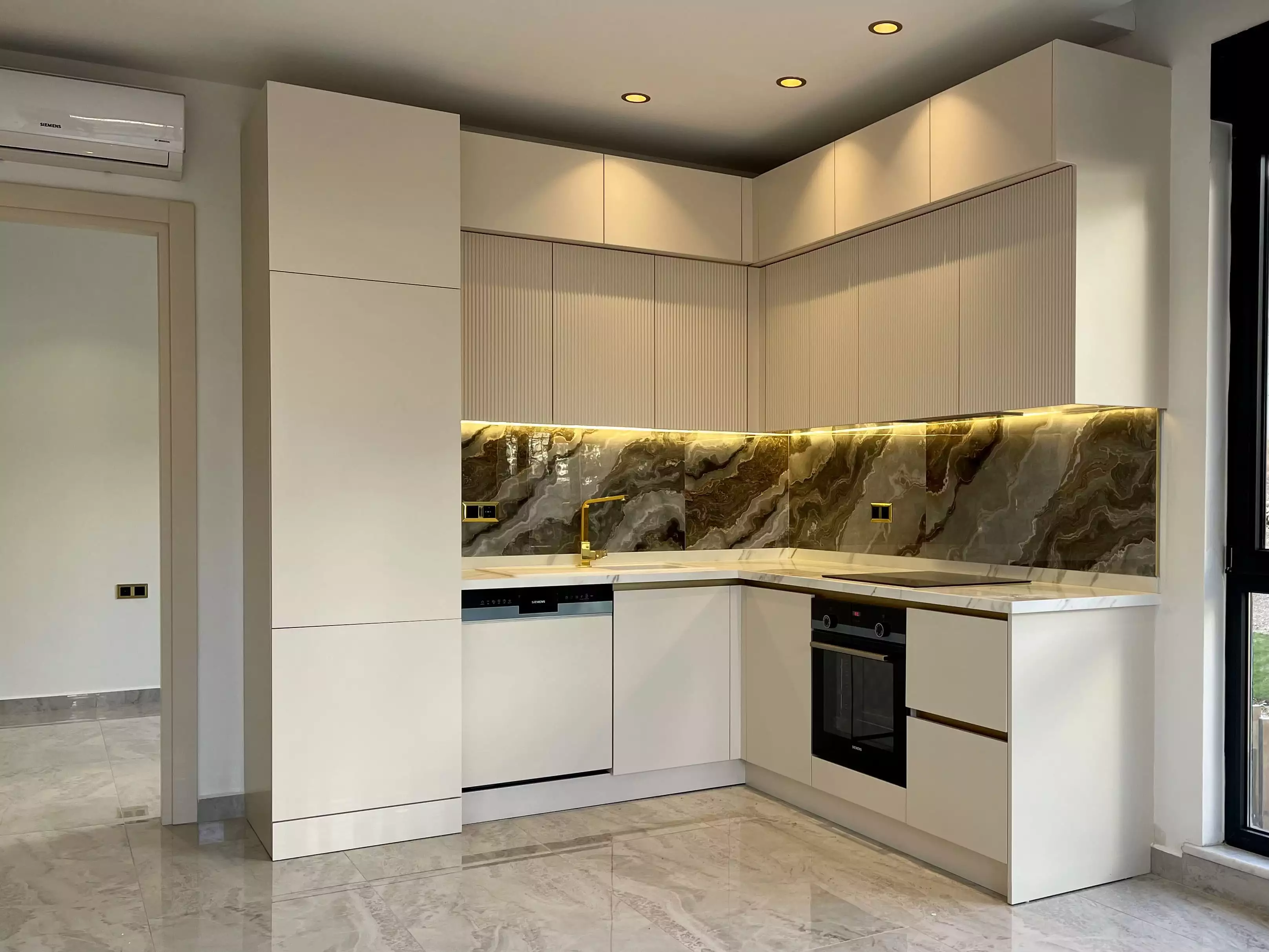 Flat 54m² in Turkey, Tosmur. Priced at 176000€ rent photo-6