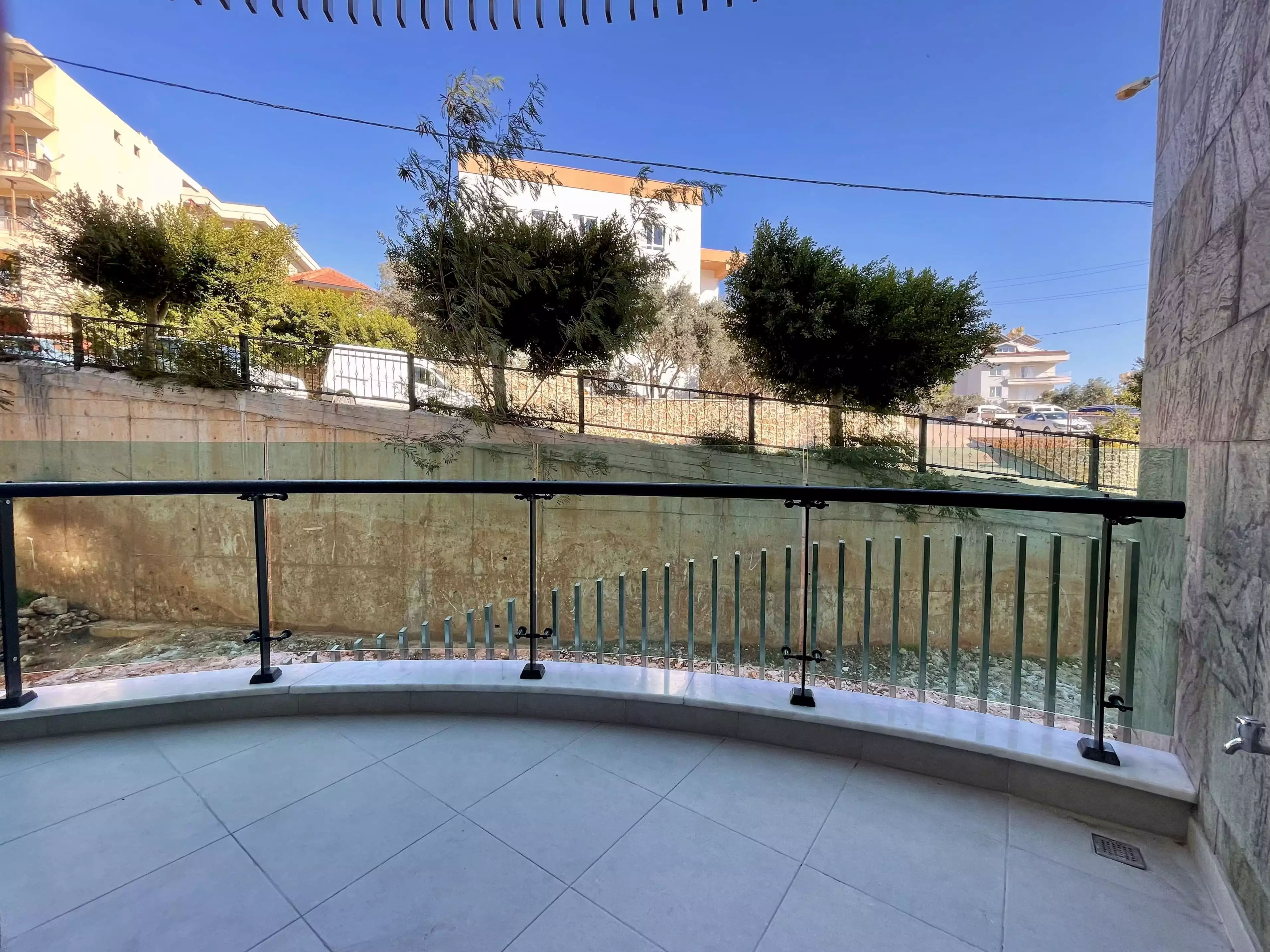 Flat 54m² in Turkey, Tosmur. Priced at 176000€ rent photo-13