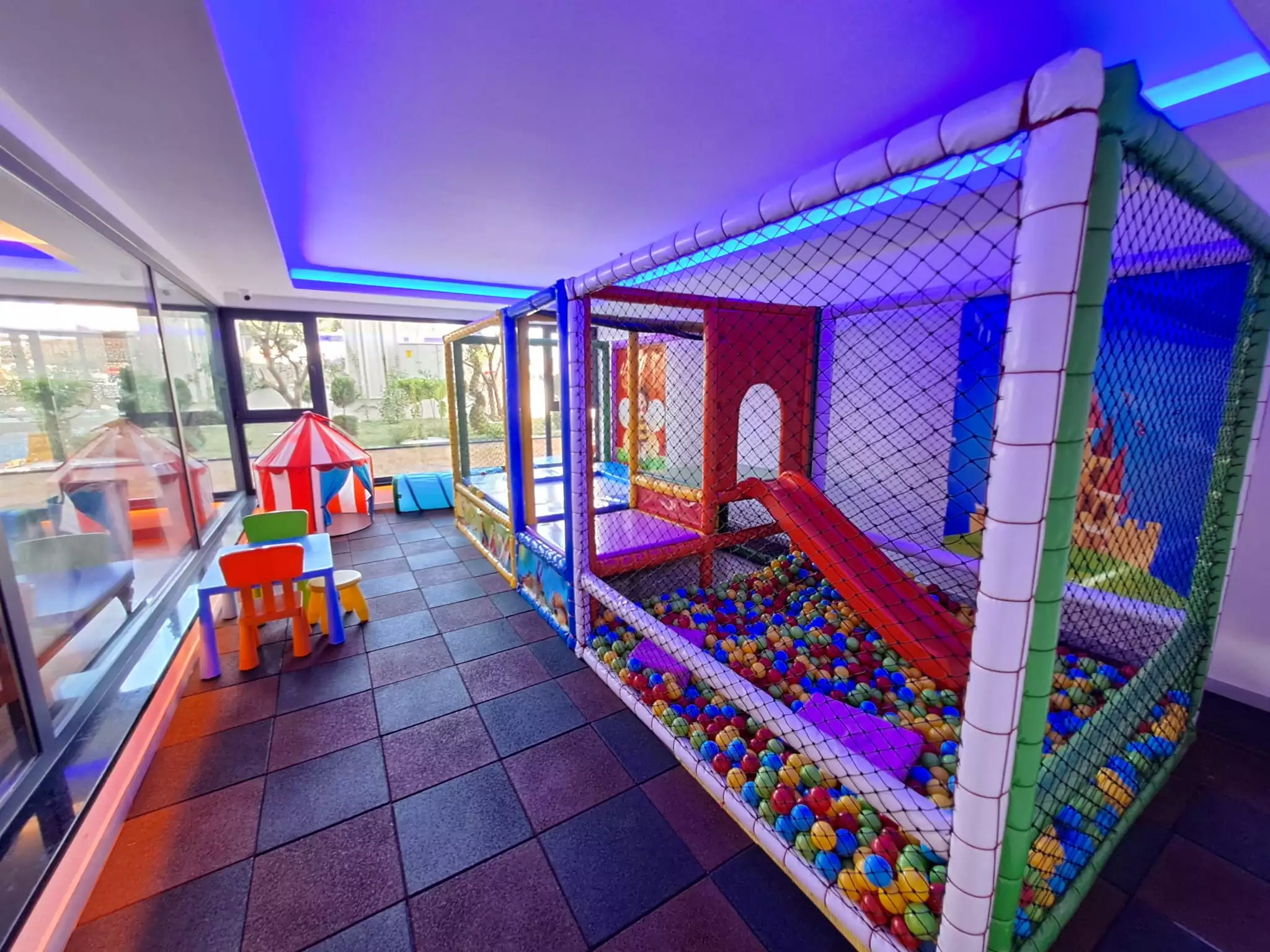 Flat 55m² in Turkey, Mahmutlar. Priced at 132000€ rent photo-17
