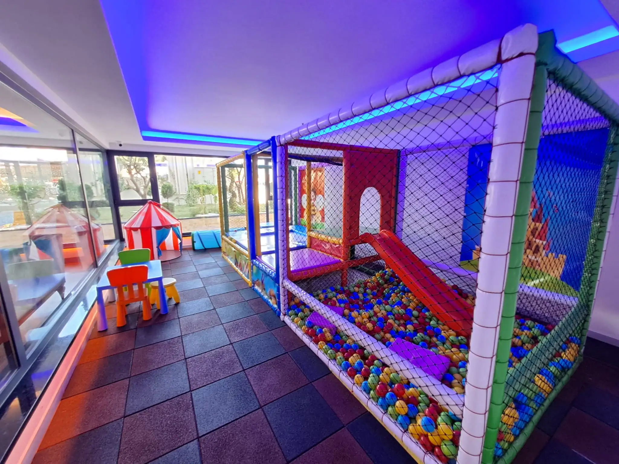 Flat 55m² in Turkey, Mahmutlar. Priced at 132000€ rent photo-17