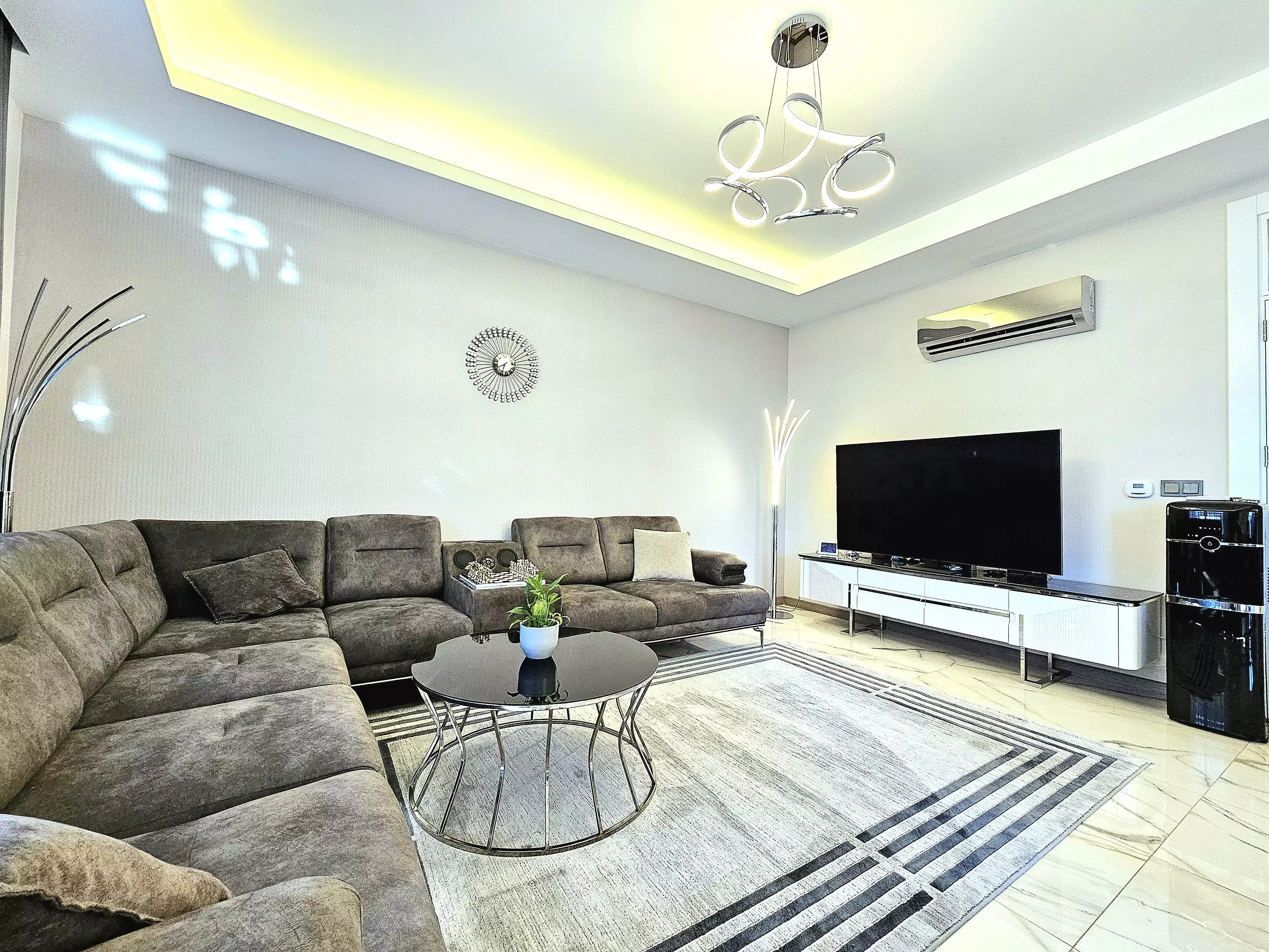 Villa 220m² in Turkey, Kargicak. Priced at 495000€ rent photo-14
