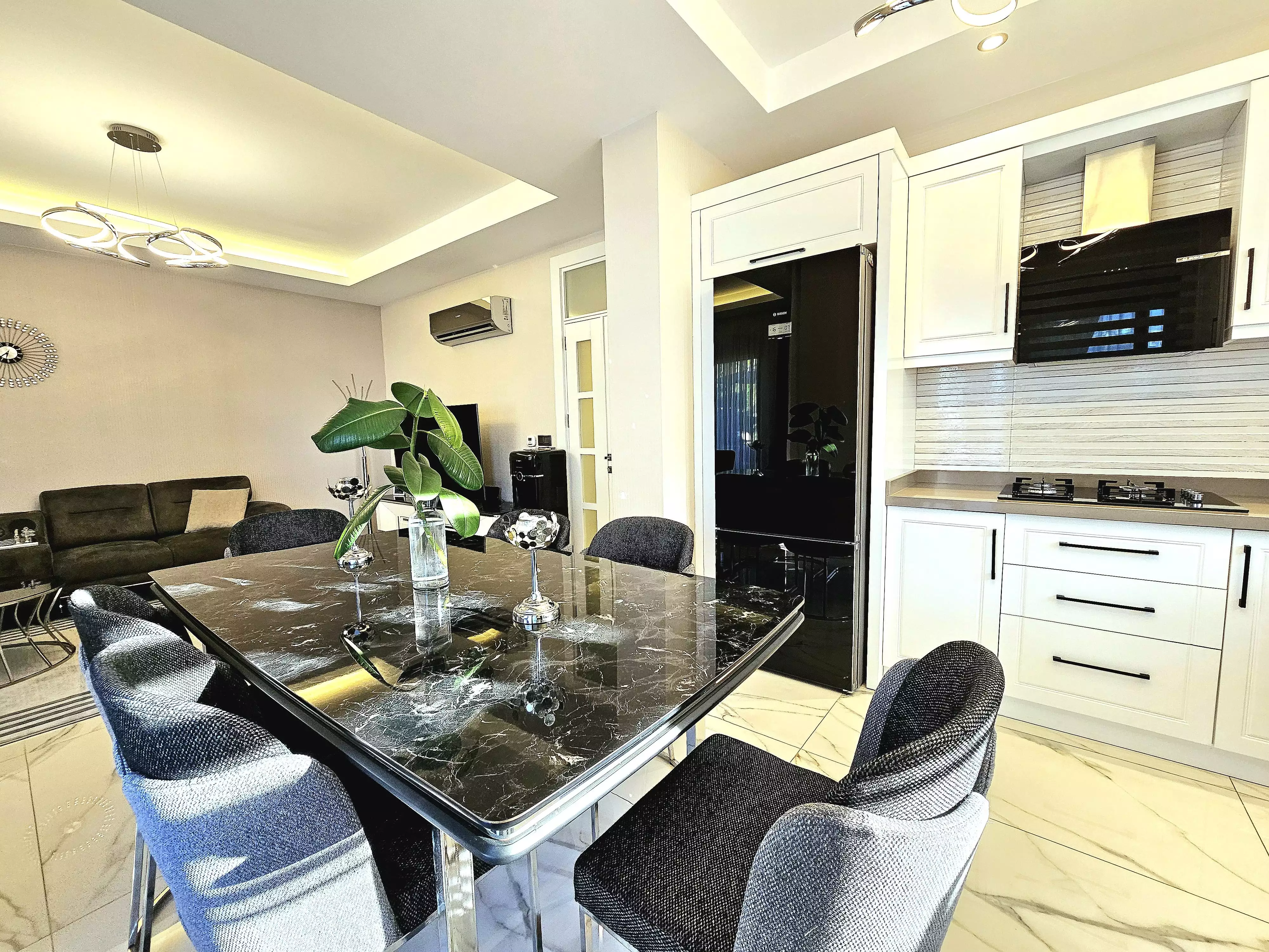 Villa 220m² in Turkey, Kargicak. Priced at 495000€ rent photo-20