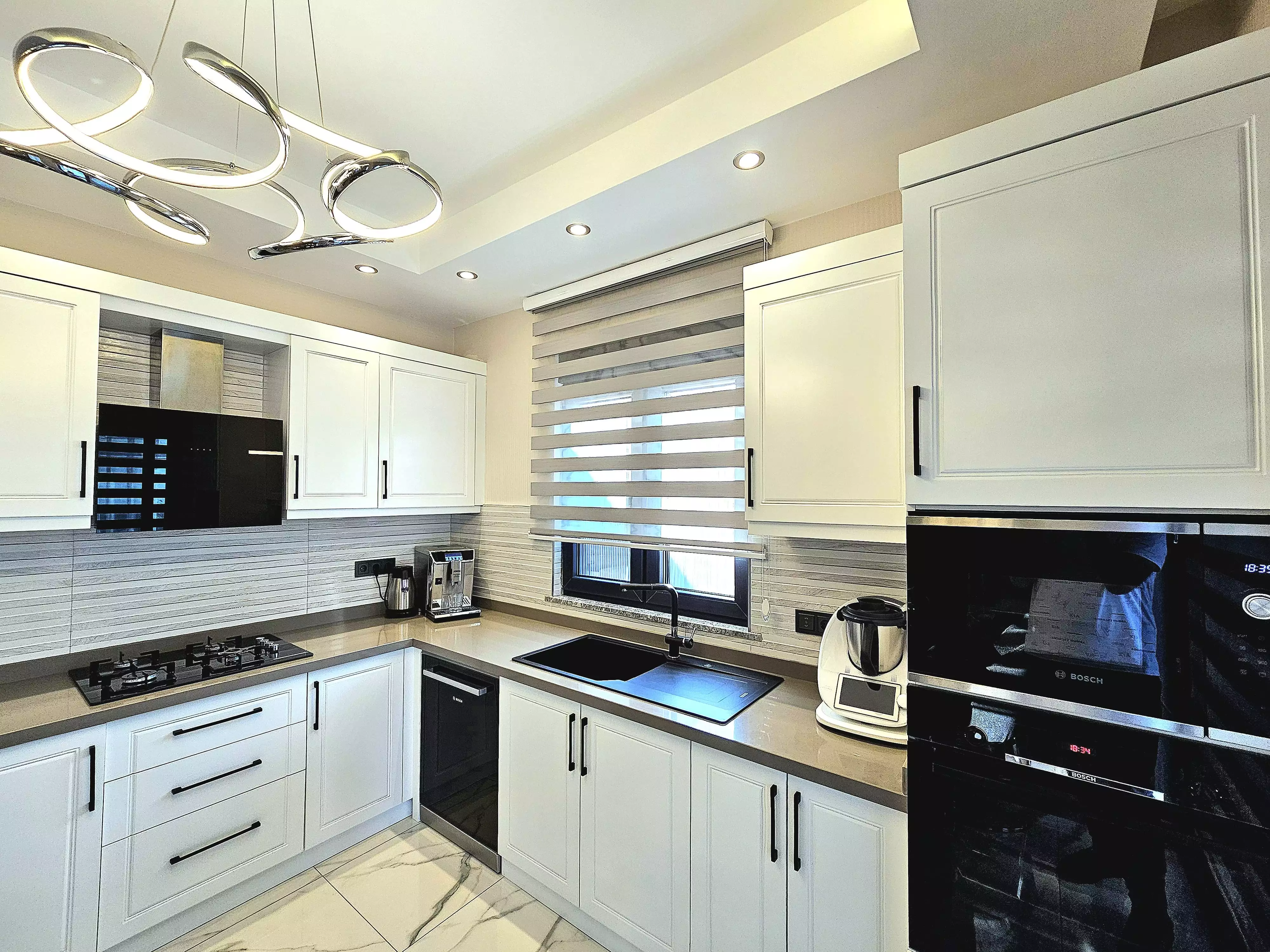 Villa 220m² in Turkey, Kargicak. Priced at 495000€ rent photo-22