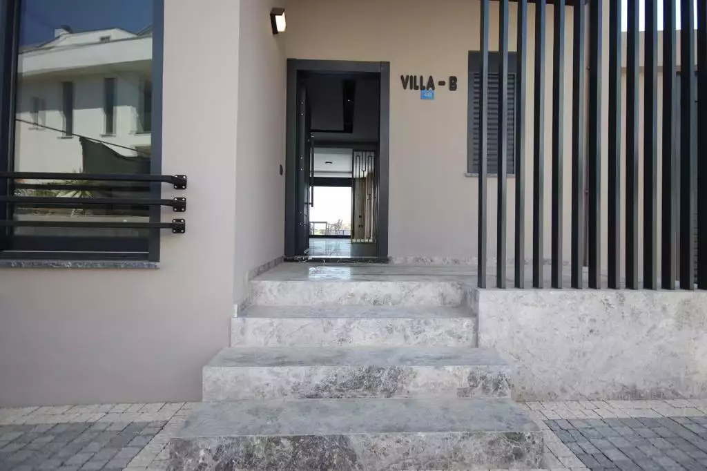 Villa 290m² in Turkey, Kargicak. Priced at 1050000€ rent photo-4