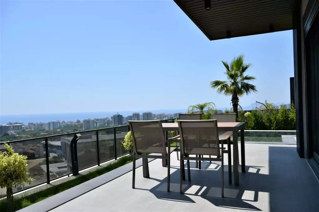 Villa 290m² in Turkey, Kargicak. Priced at 1050000€ rent photo-13