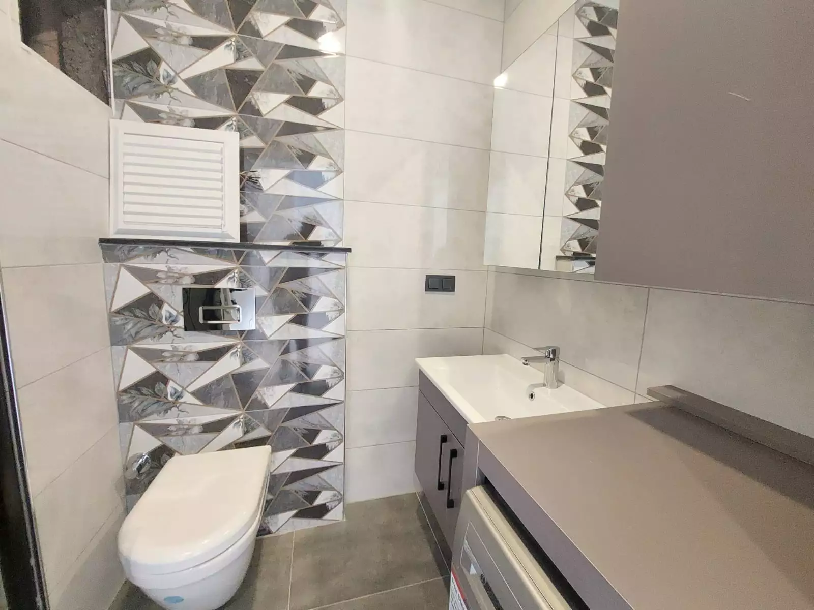 Flat 55m² in Turkey, Mahmutlar. Priced at 167500€ rent photo-11