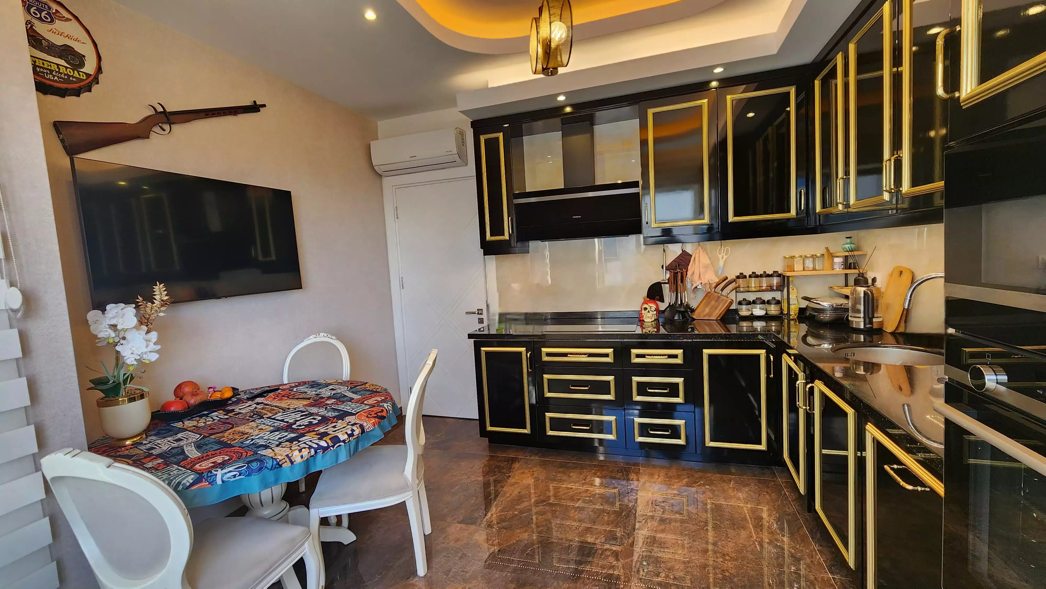 Penthouse 256m² in Turkey, Mahmutlar. Priced at 660000€ rent photo-14