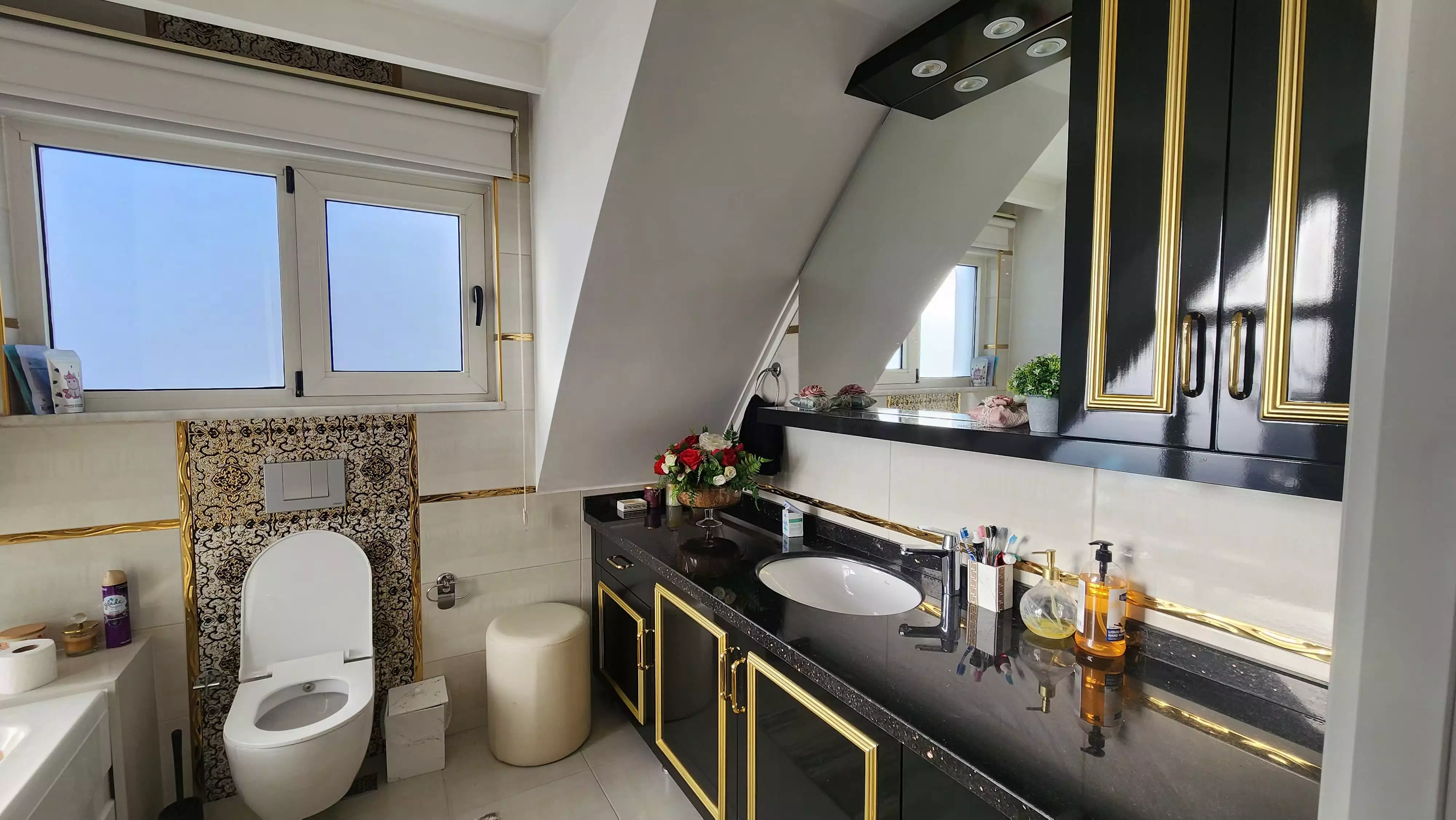 Penthouse 256m² in Turkey, Mahmutlar. Priced at 660000€ rent photo-25