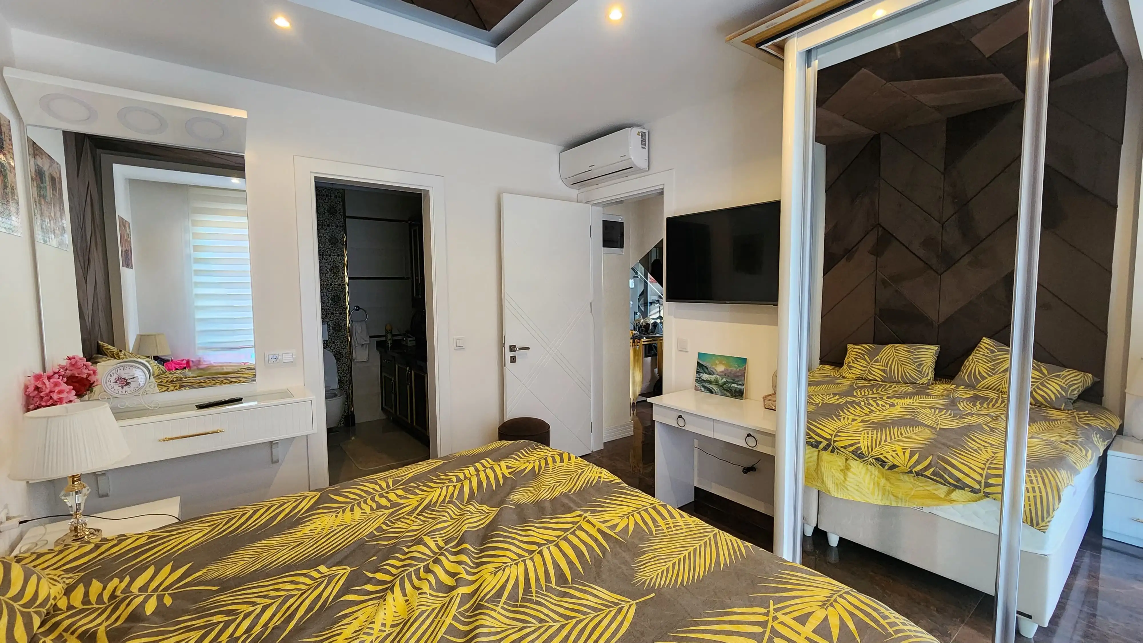 Penthouse 256m² in Turkey, Mahmutlar. Priced at 660000€ rent photo-9