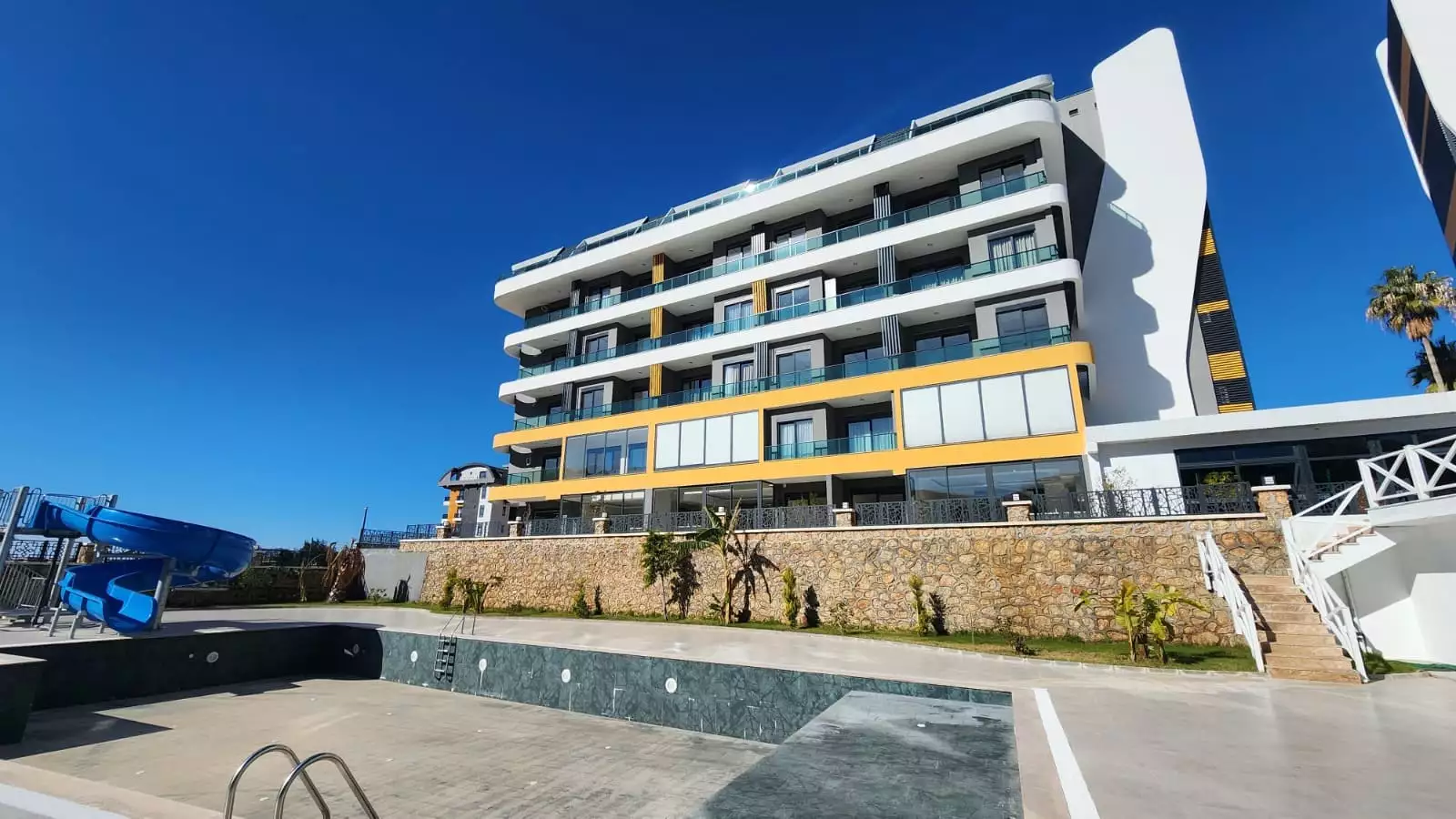 Flat 53m² in Turkey, Oba. Priced at 169000€ rent photo-3