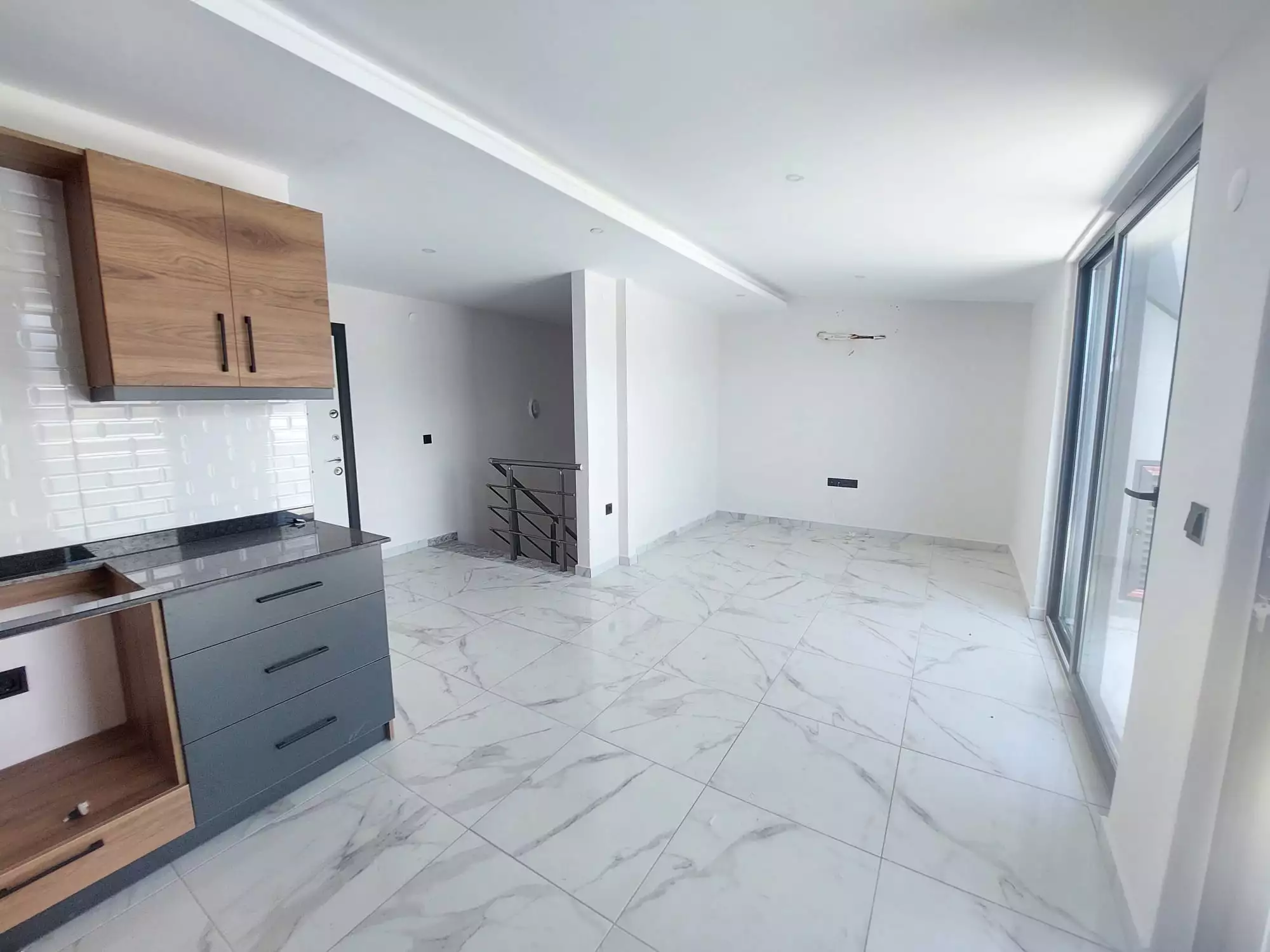 Flat 100m² in Turkey, Gazipasа. Priced at 187000€ rent photo-14