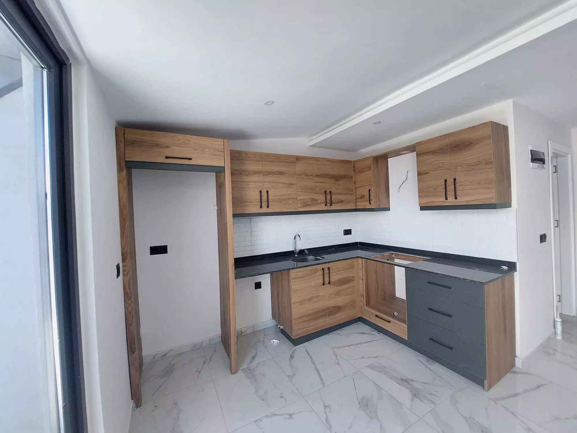 Flat 100m² in Turkey, Gazipasа. Priced at 187000€ rent photo-16