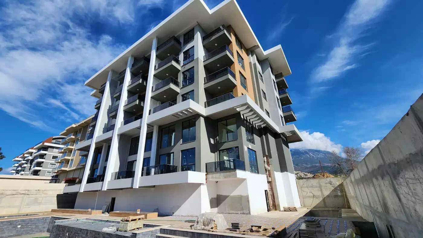 Flat 50m² in Turkey, Kargicak. Priced at 125000€ rent photo-1