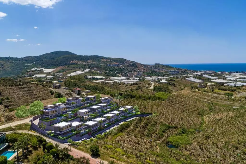 Villa 210m² in Turkey, Kargicak. Priced at 700000€ rent photo-5
