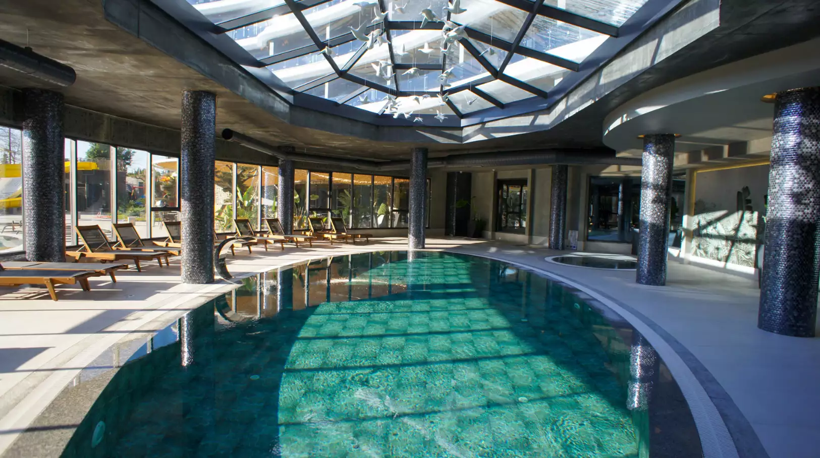 Flat 64m² in Turkey, Kargicak. Priced at 260000€ rent photo-18