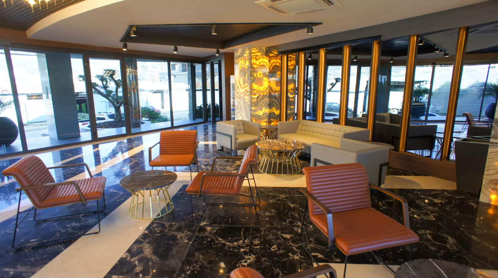 Flat 64m² in Turkey, Kargicak. Priced at 260000€ rent photo-28