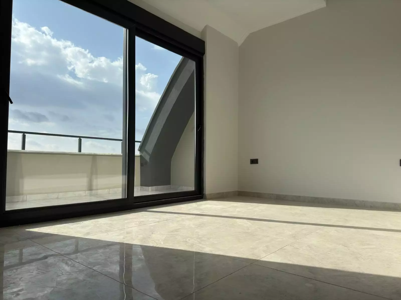 Flat 50m² in Turkey, Oba. Priced at 197000€ rent photo-19