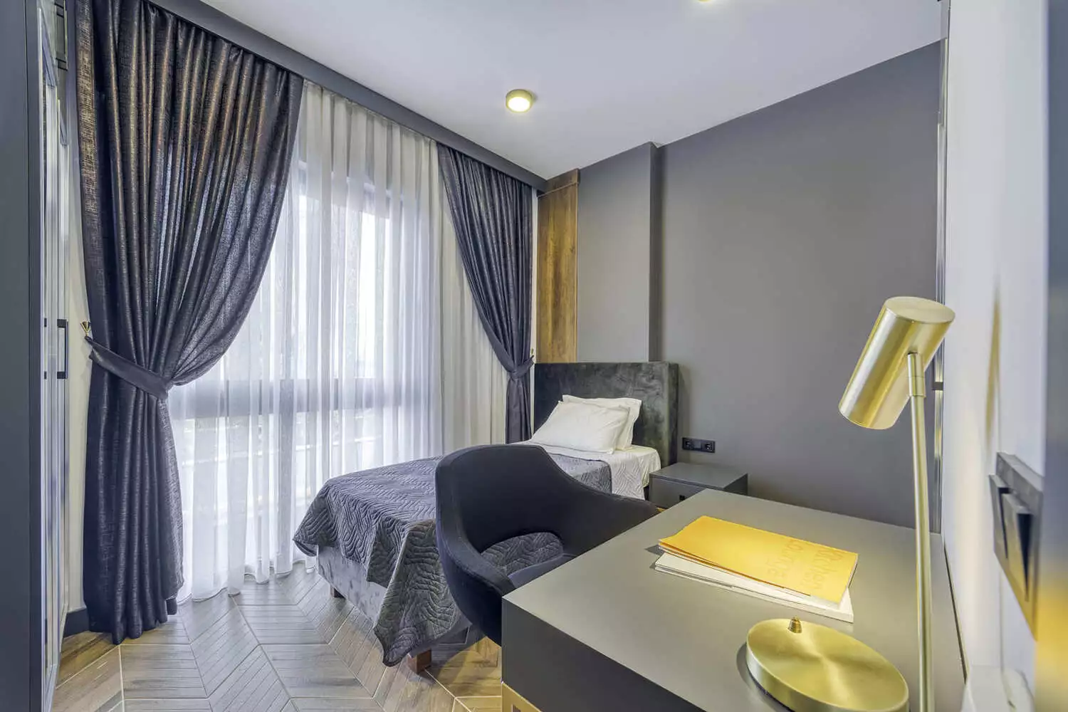 Flat 191m² in Turkey, Oba. Priced at 395000€ rent photo-10