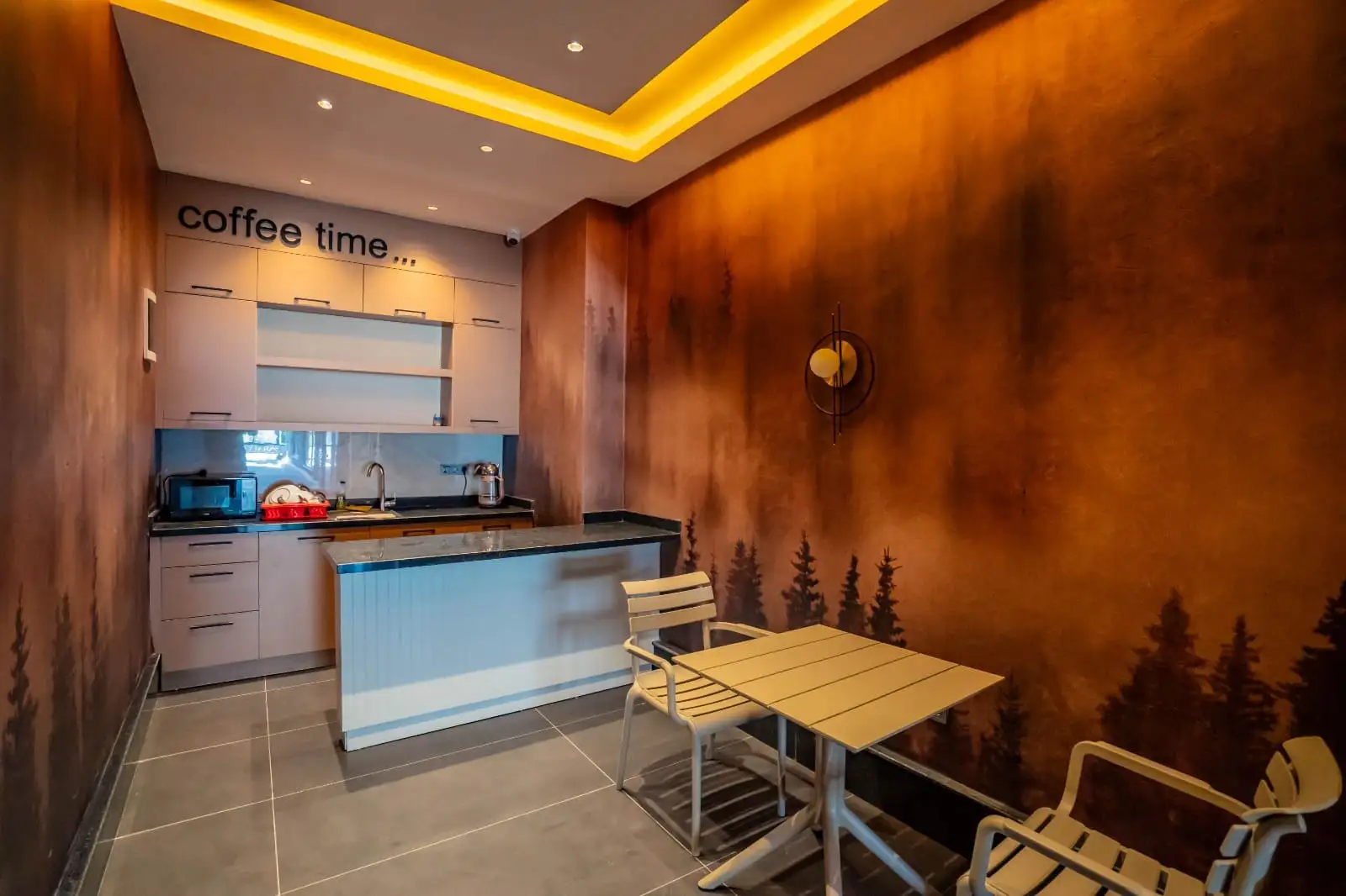 Flat 60m² in Turkey, Konakli. Priced at 110000€ rent photo-25