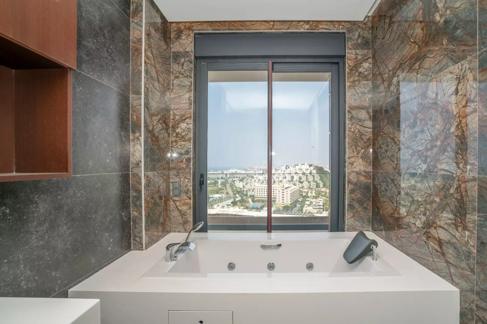 Villa 162m² in Turkey, Konakli. Priced at 825000€ rent photo-30