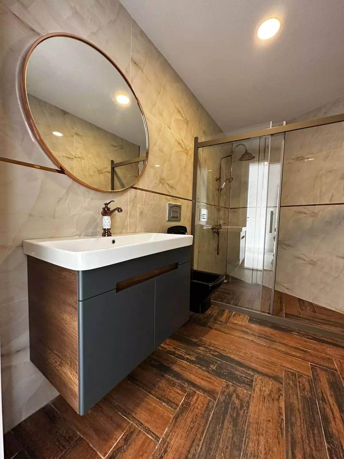 Villa 240m² in Turkey, Kargicak. Priced at 555000€ rent photo-15