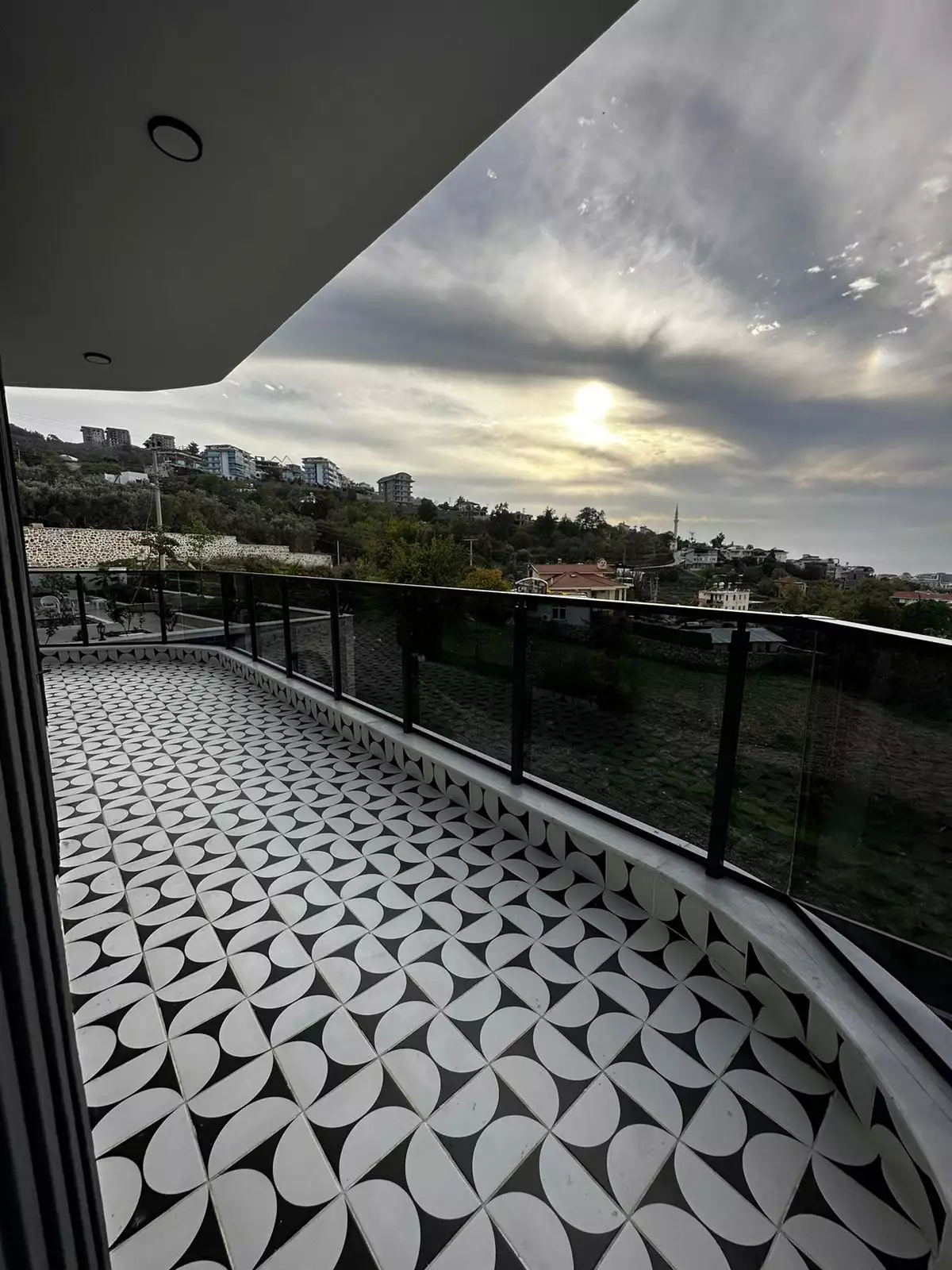 Villa 240m² in Turkey, Kargicak. Priced at 555000€ rent photo-20