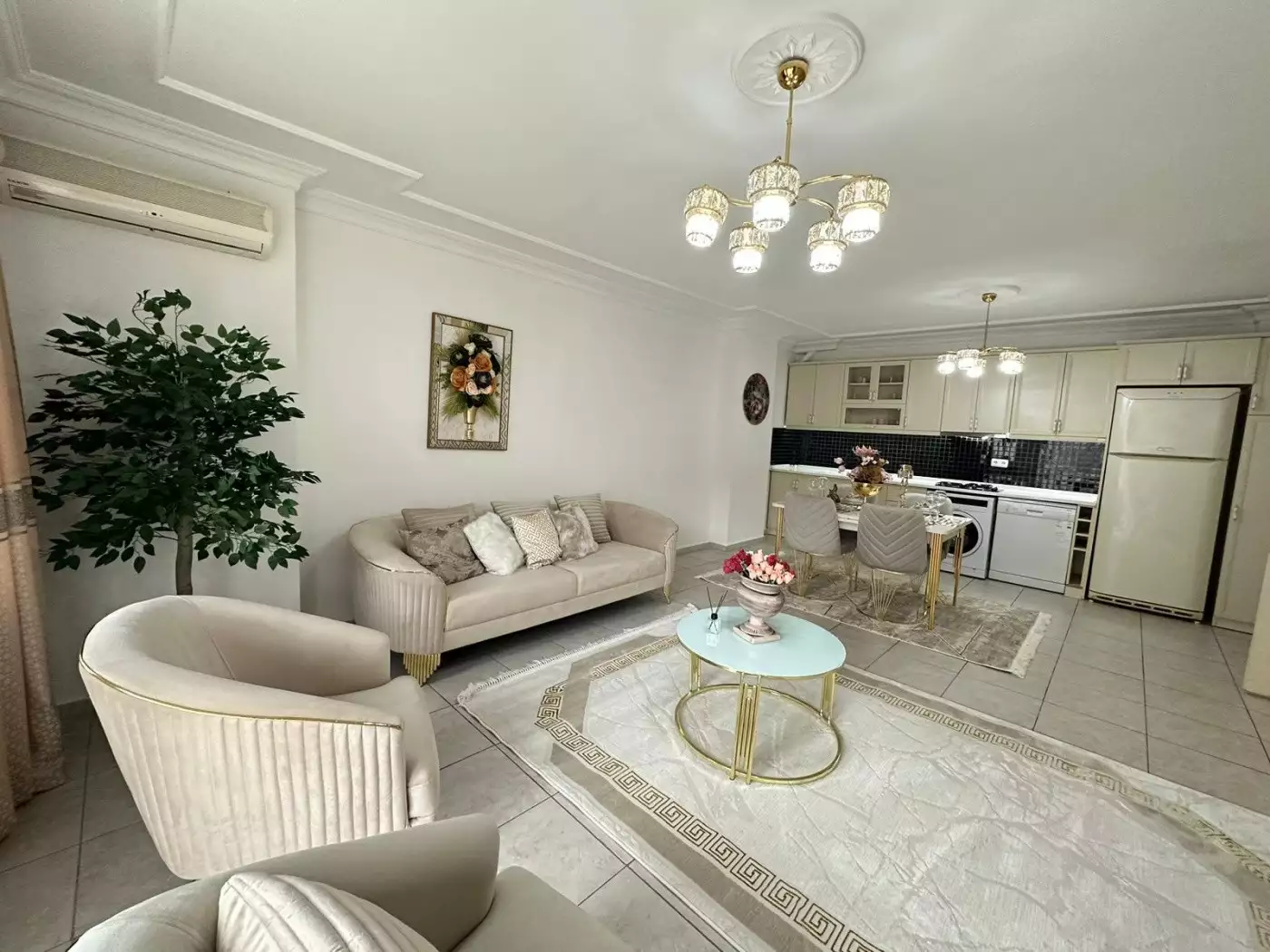Flat 115m² in Turkey, Oba. Priced at 176000€ rent photo-1