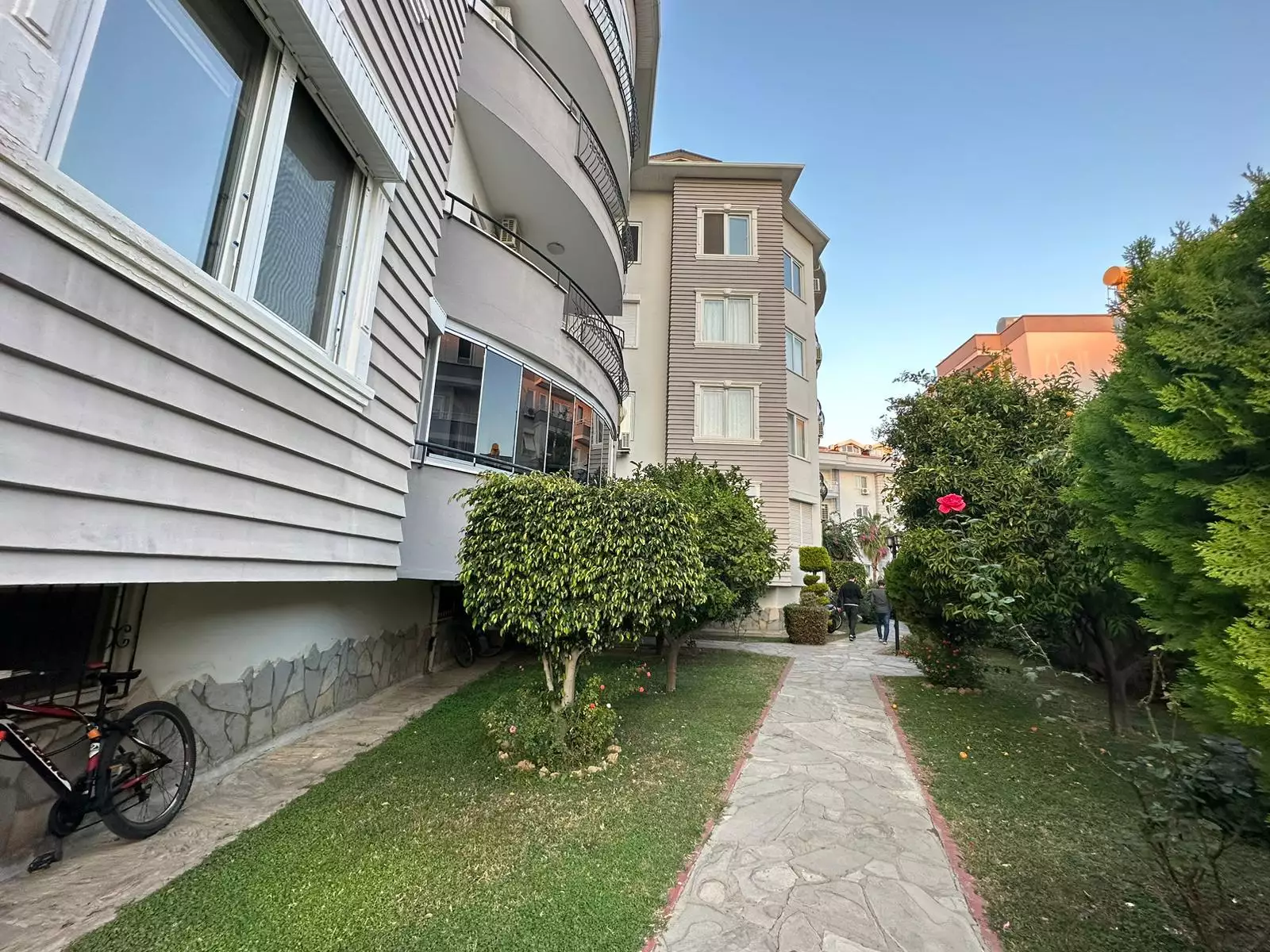 Flat 115m² in Turkey, Oba. Priced at 176000€ rent photo-5