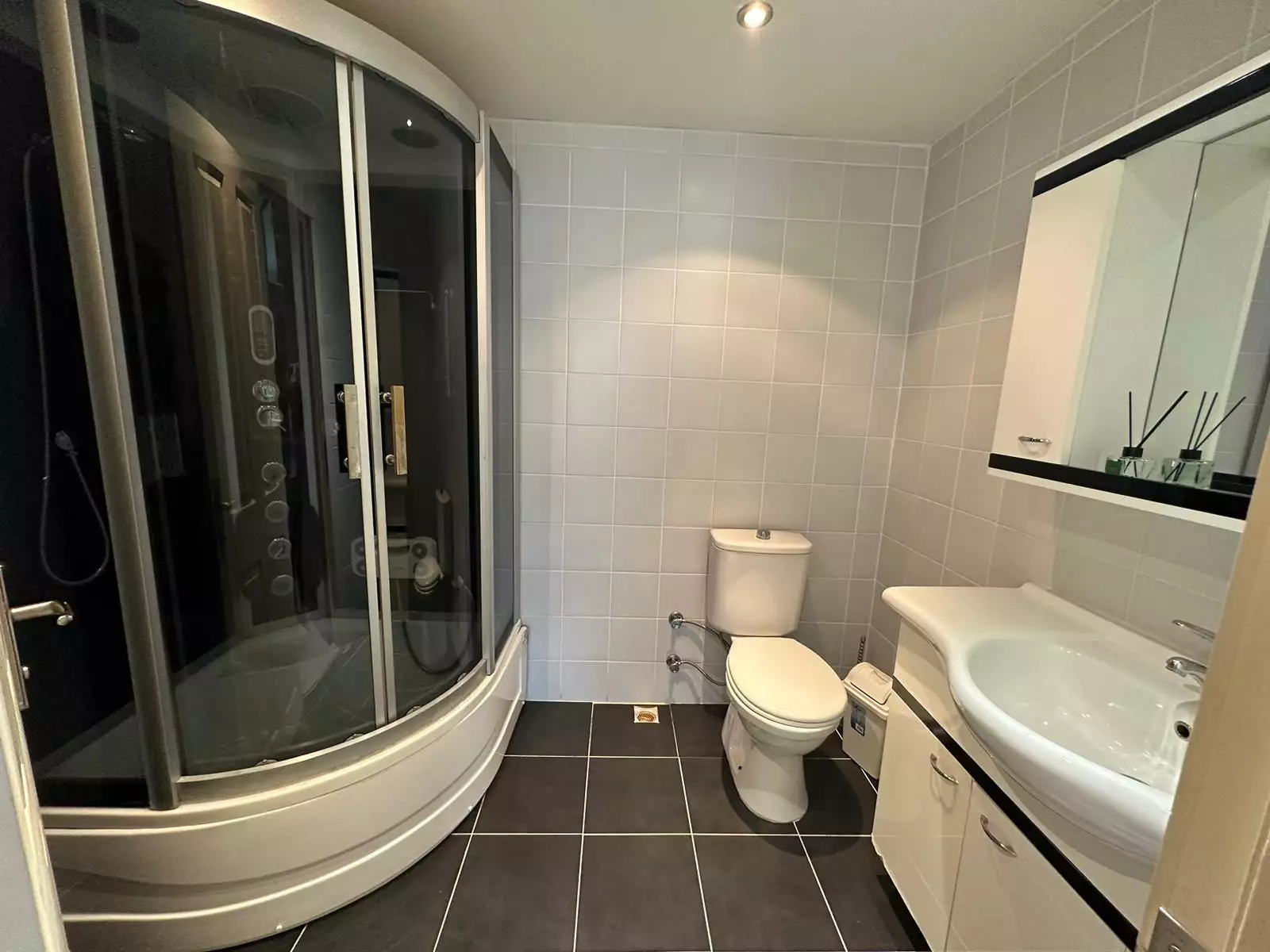 Flat 115m² in Turkey, Oba. Priced at 176000€ rent photo-13