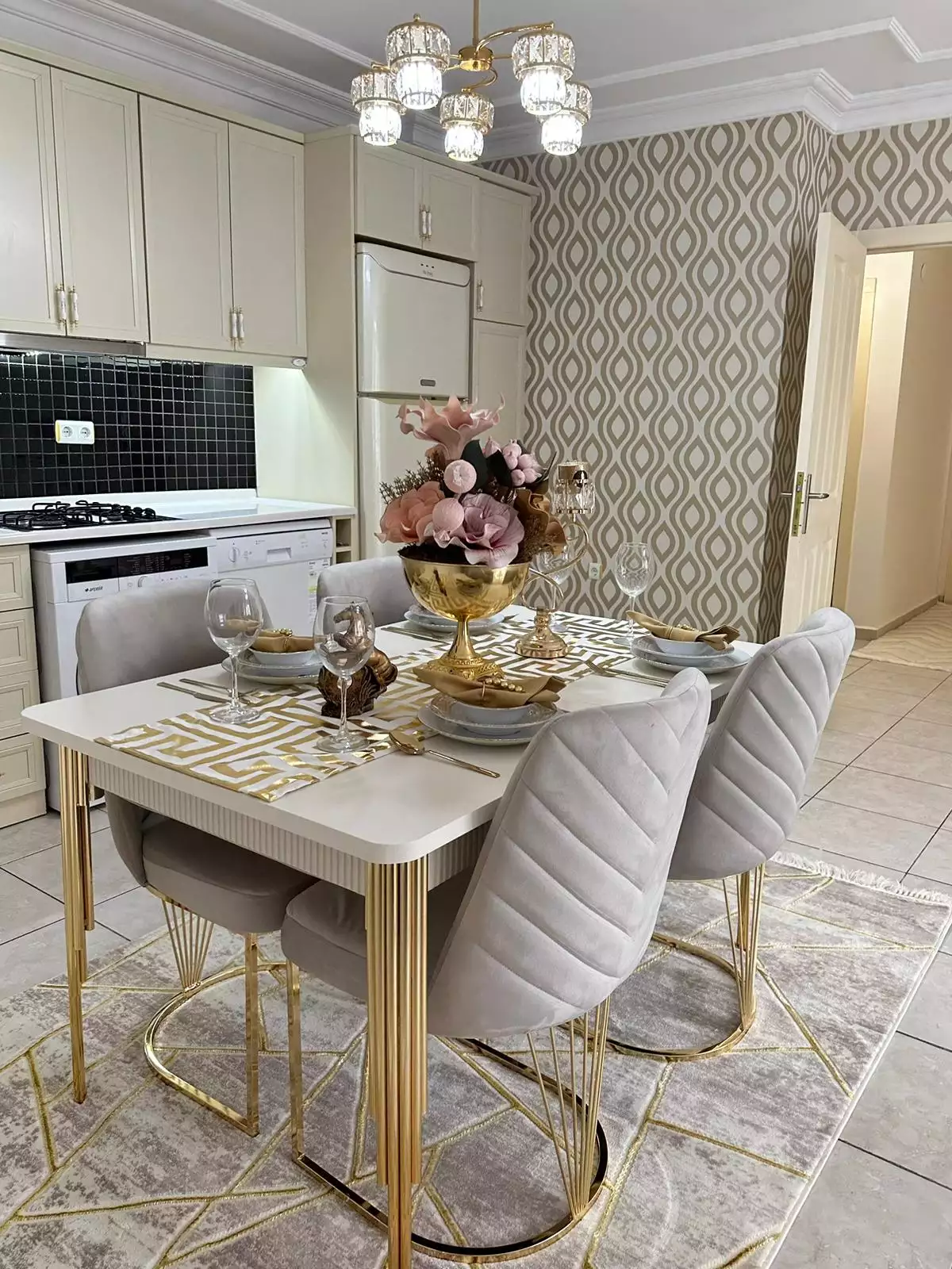 Flat 115m² in Turkey, Oba. Priced at 176000€ rent photo-17