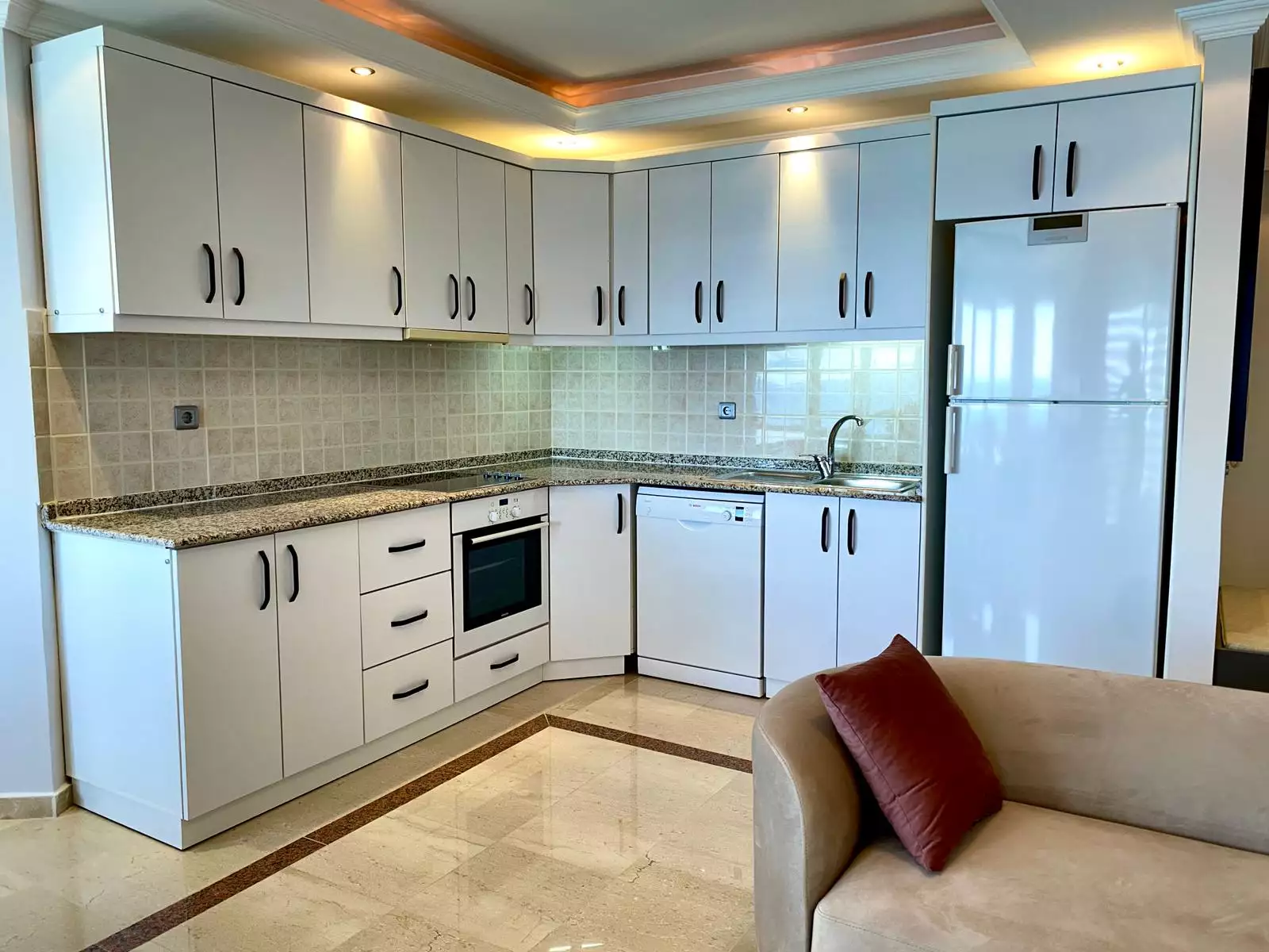 Flat 100m² in Turkey, Tosmur. Priced at 295000€ rent photo-3
