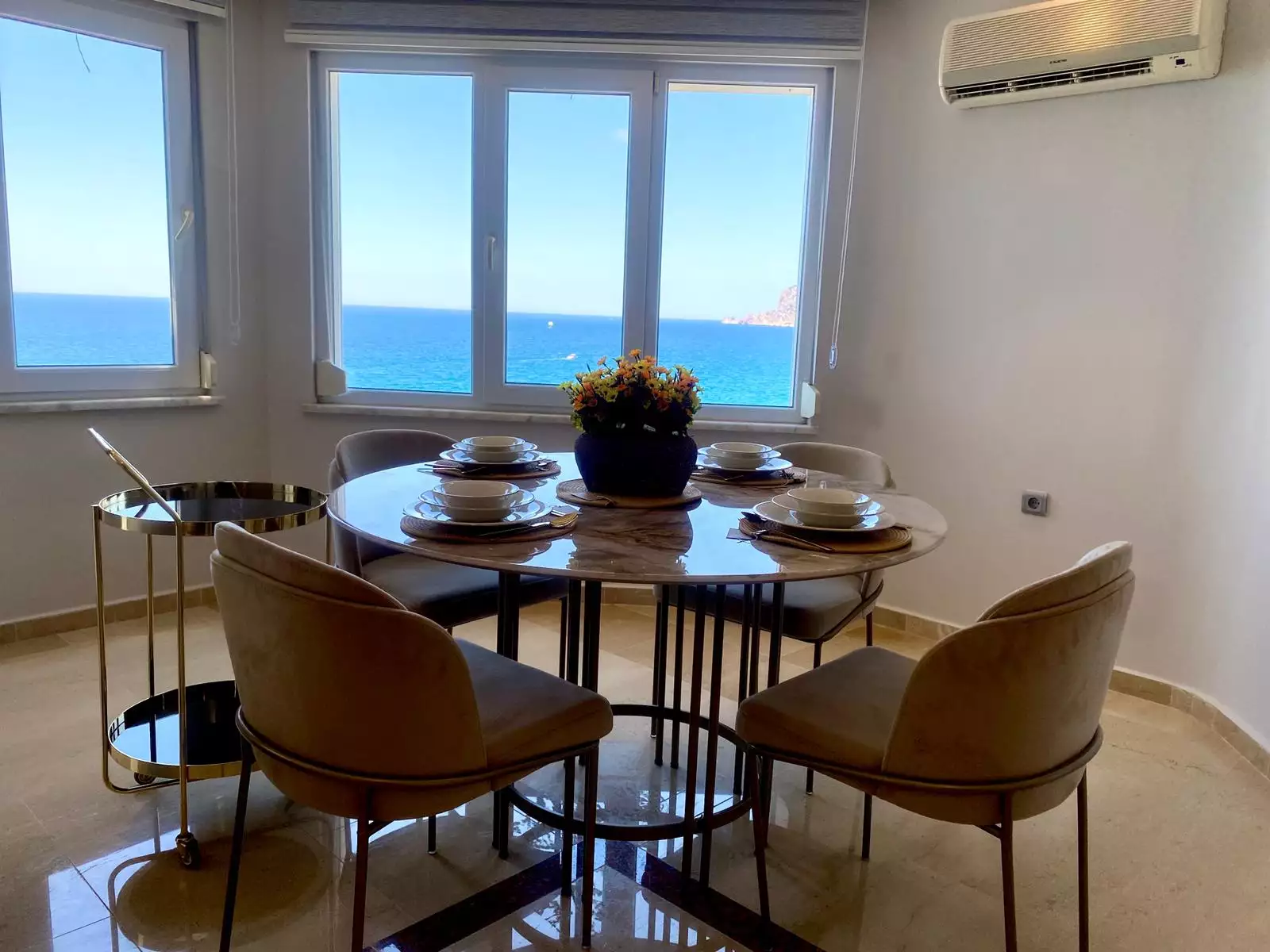 Flat 100m² in Turkey, Tosmur. Priced at 295000€ rent photo-6