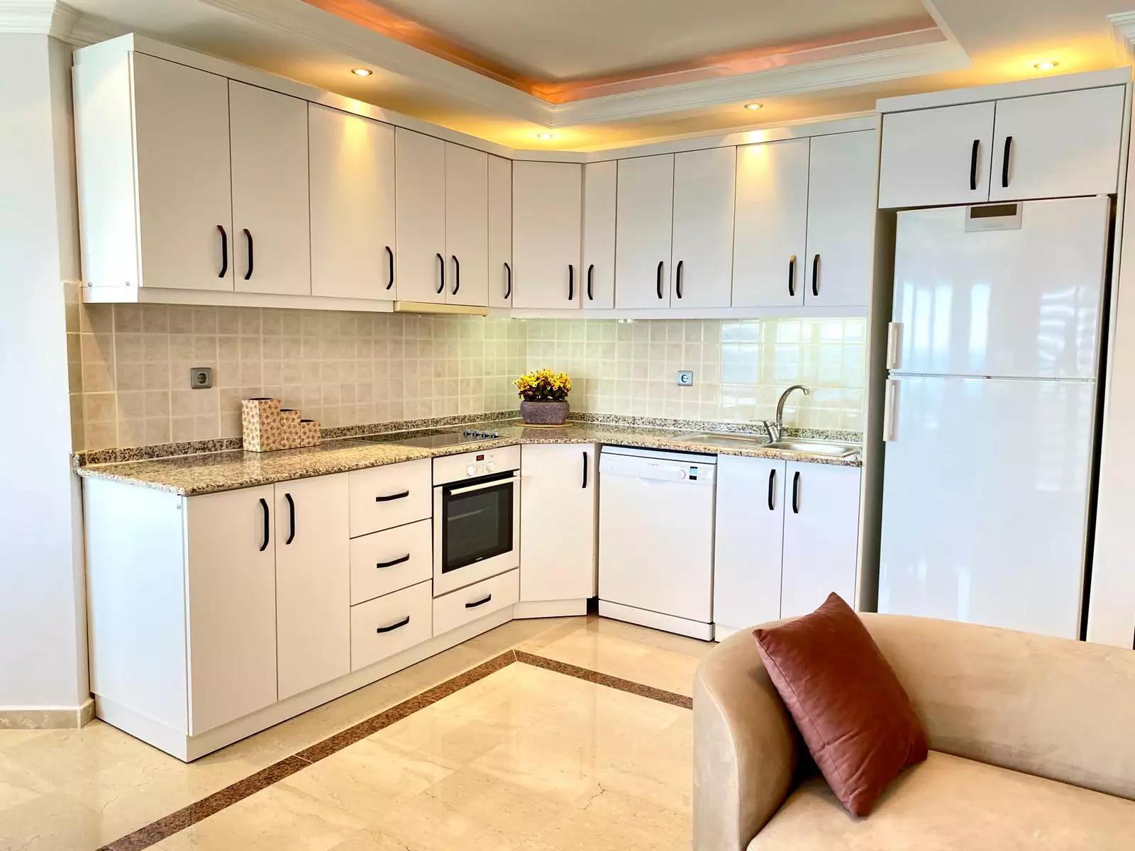 Flat 100m² in Turkey, Tosmur. Priced at 295000€ rent photo-27