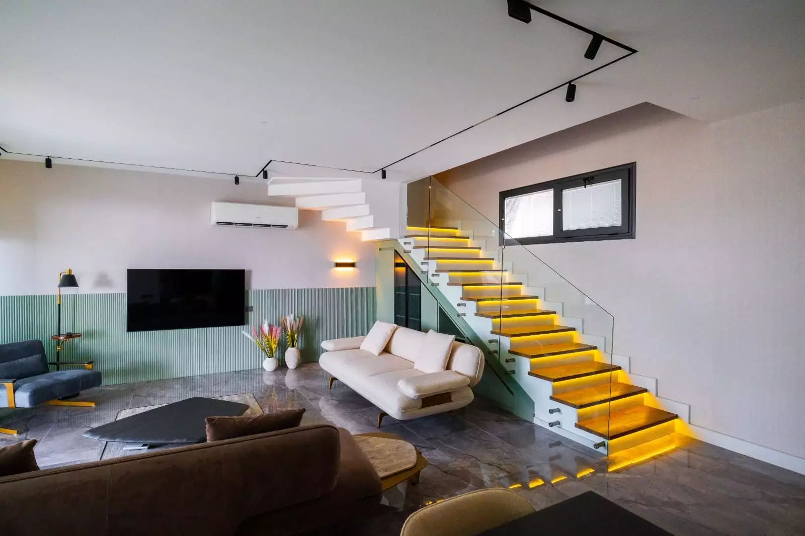 Villa 284m² in Turkey, Konakli. Priced at 610000€ rent photo-15