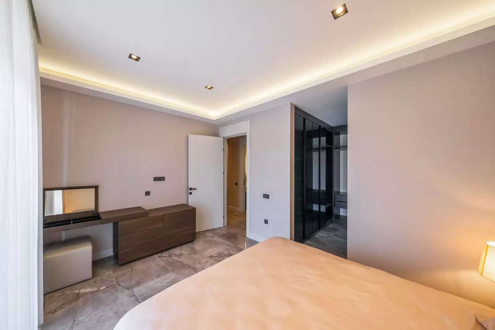 Villa 284m² in Turkey, Konakli. Priced at 610000€ rent photo-21