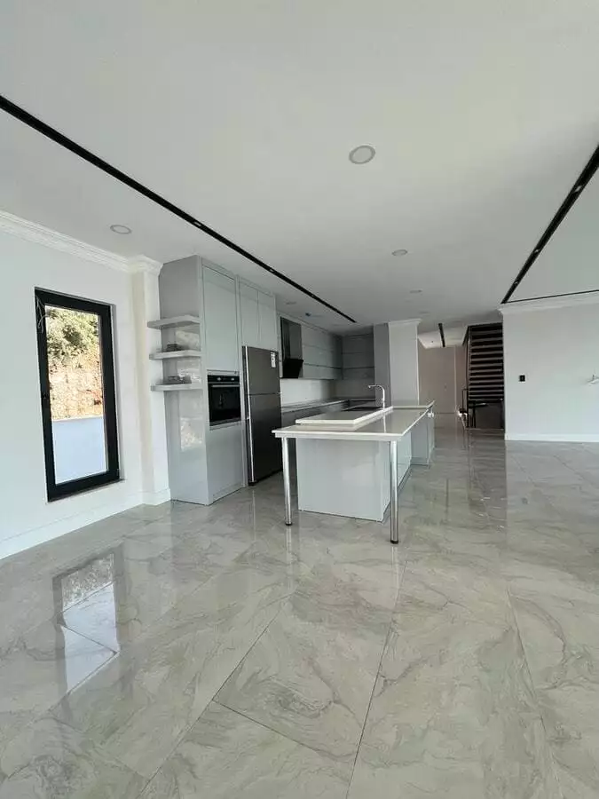 Villa 680m² in Turkey, Alania. Priced at 1890000€ rent photo-3