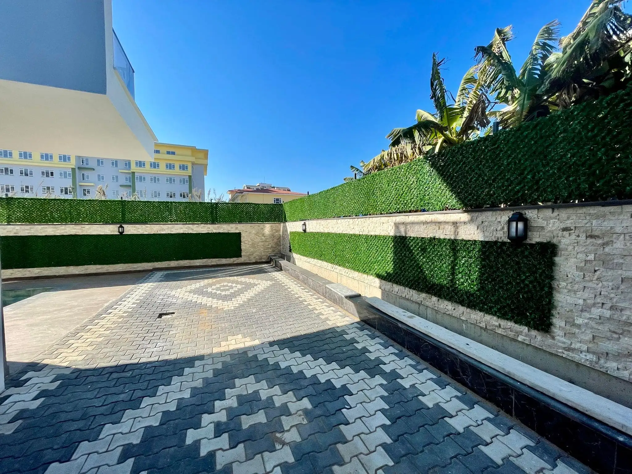 Flat 52m² in Turkey, Kargicak. Priced at 130000€ rent photo-6