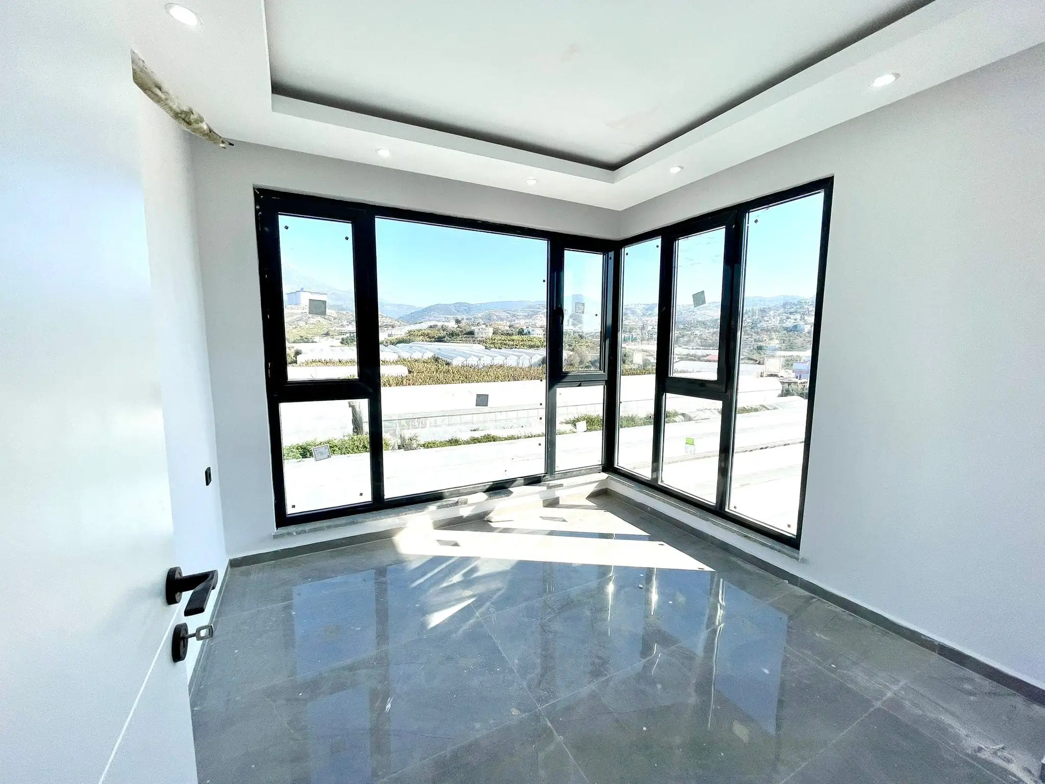 Flat 52m² in Turkey, Kargicak. Priced at 130000€ rent photo-17