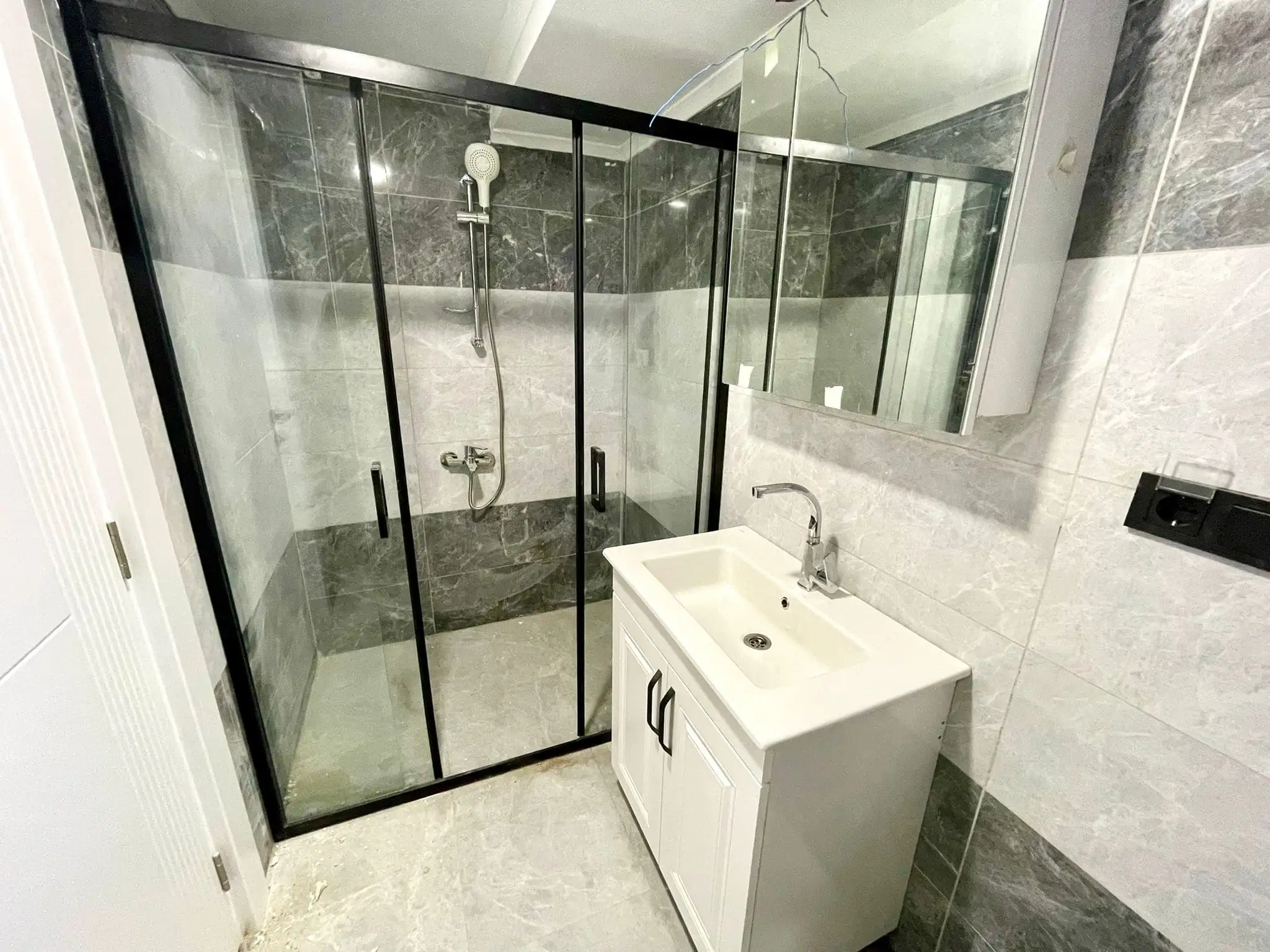 Flat 52m² in Turkey, Kargicak. Priced at 130000€ rent photo-21