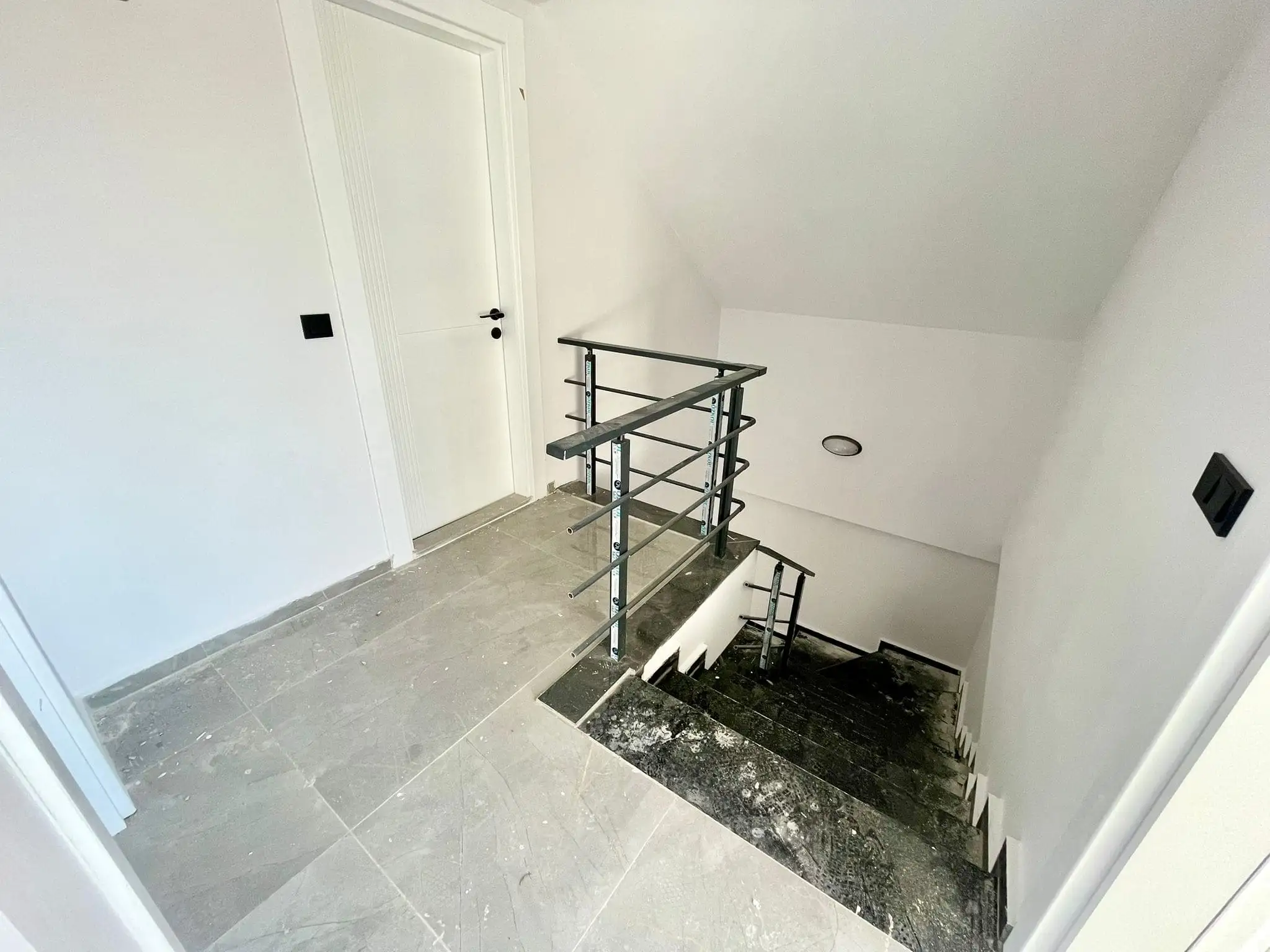 Flat 52m² in Turkey, Kargicak. Priced at 130000€ rent photo-23