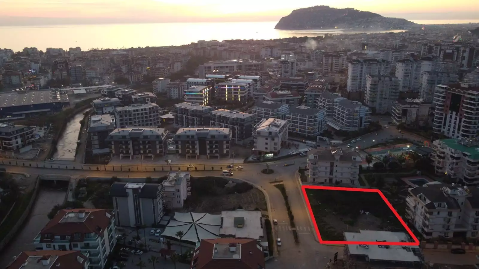 Flat 49m² in Turkey, Oba. Priced at 225000€ rent photo-3