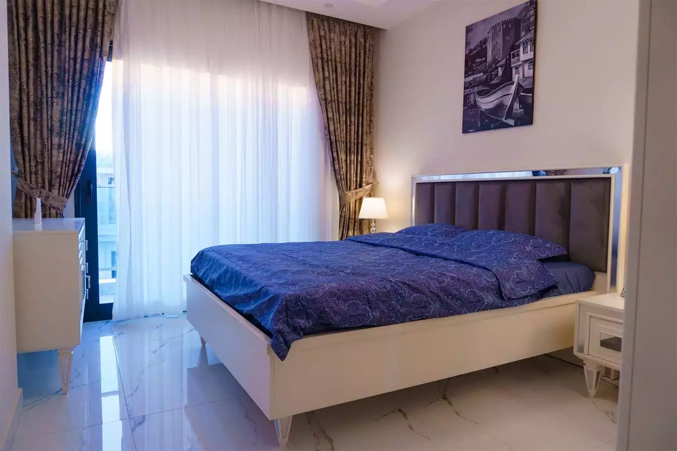 Flat 110m² in Turkey, Kargicak. Priced at 434500€ rent photo-21