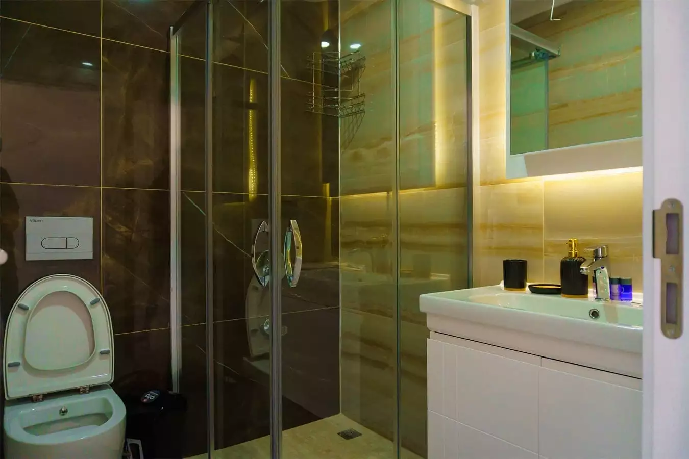 Flat 110m² in Turkey, Kargicak. Priced at 434500€ rent photo-29